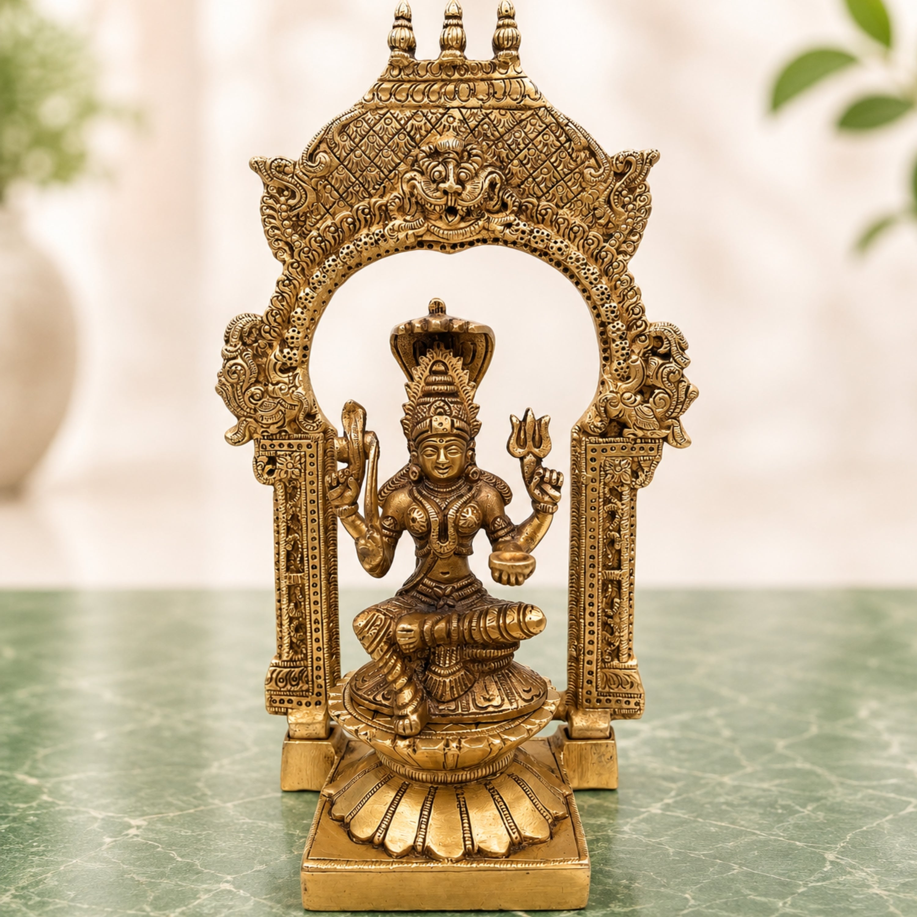 Brass Mariamman Idol with Prabhavali