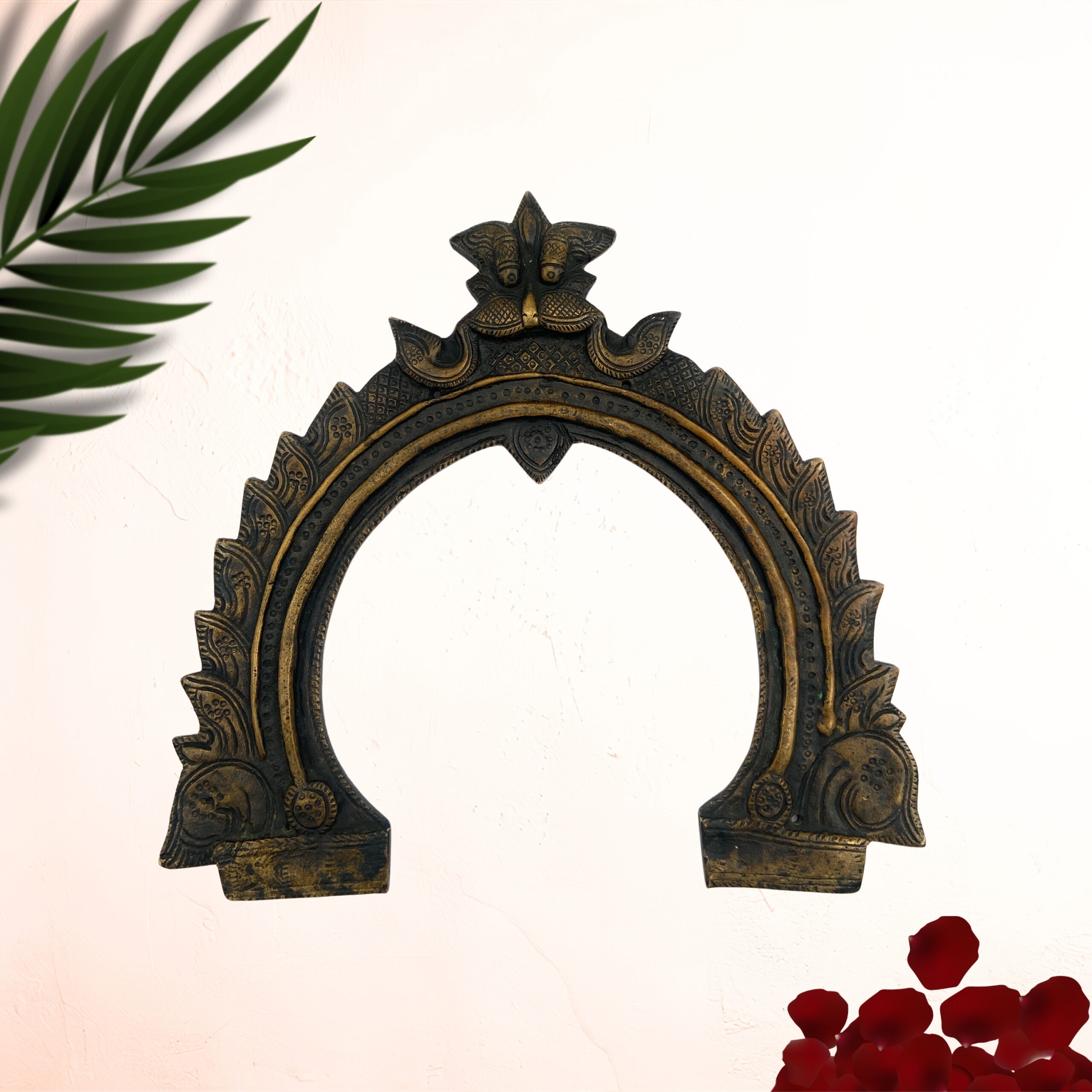 Brass Antique Prabhavali Frame – Temple Arch Wall Hanging Prabhawali for Deity | Prabhaval Backplate for Home Mandir & Spiritual Decor