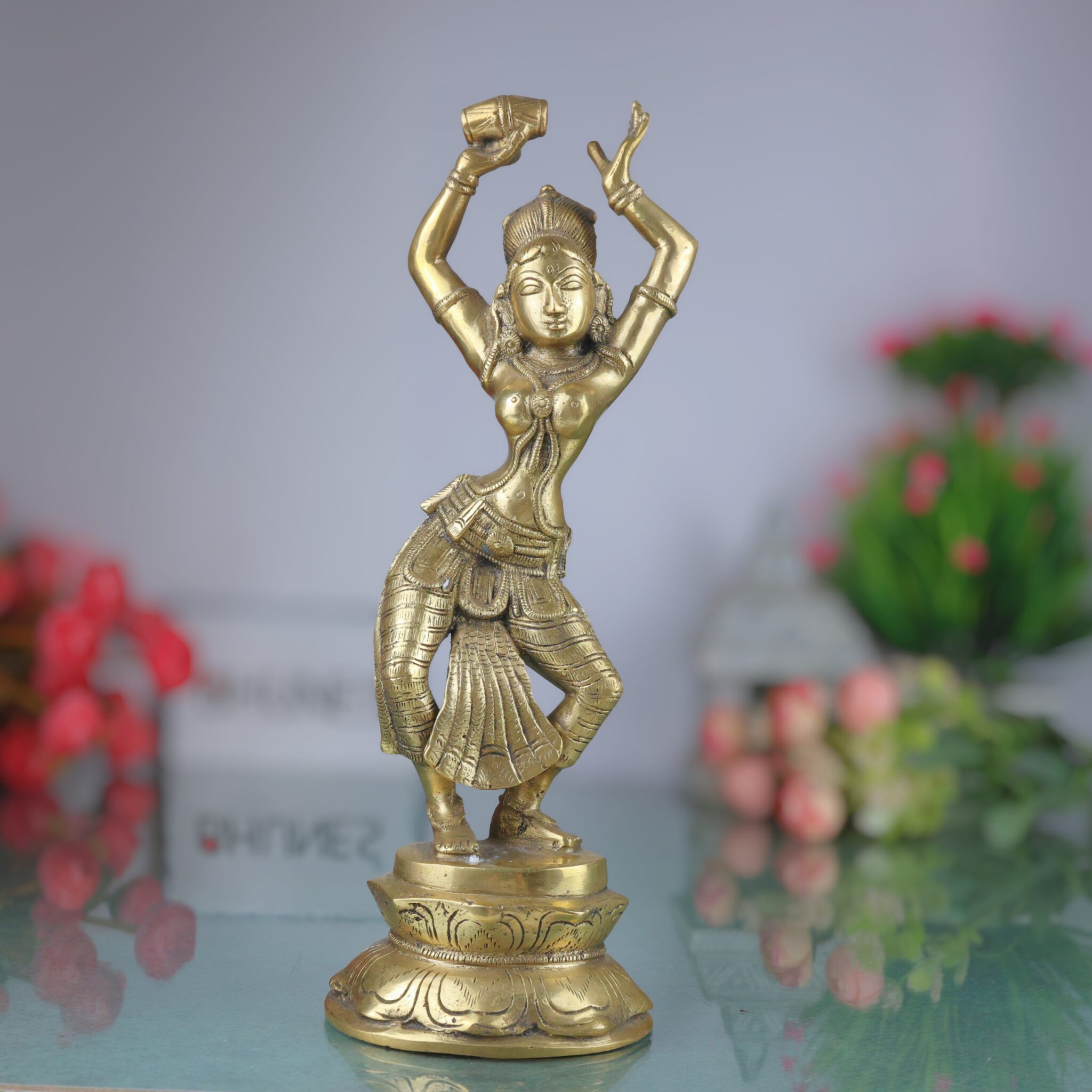 Brass Girl Idol |Dancing Lady Statues| Decoarative Sculptures| Decoratives And Gifting Lady Sculpture In Antique Look