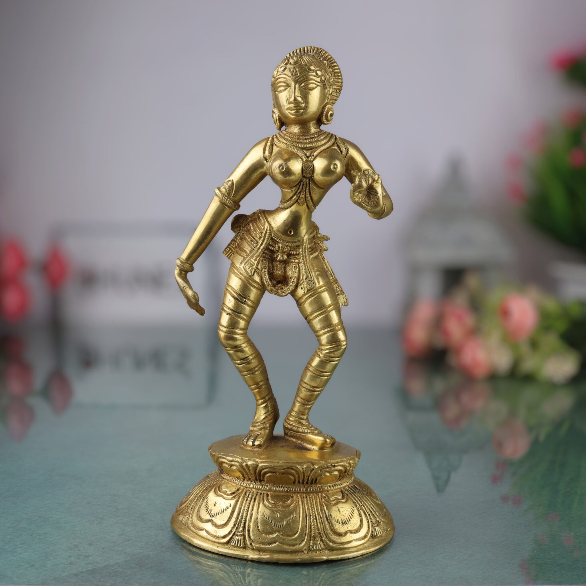Brass Apsara Idol | Lady Statues| Decorative Sculptures| Decoratives And Gifting Ancient Indian Lady Sculpture