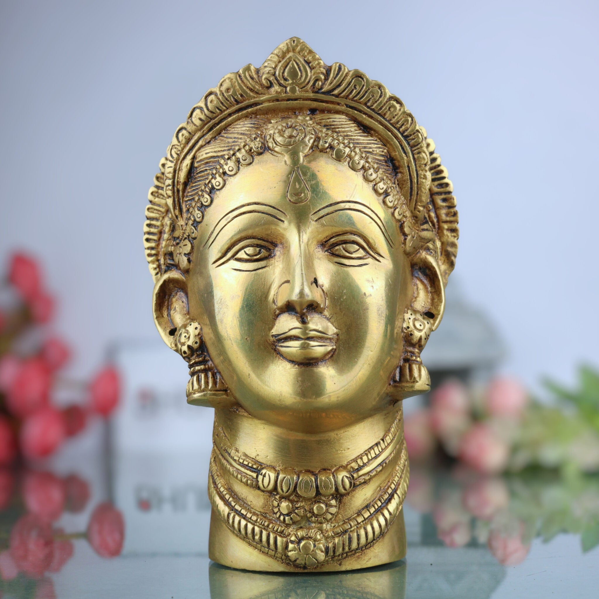 Handmade Mahalakshmi Brass Face Idol | Shri Lakshmi Devi Head Sculpture for Pooja Room, Temple & Home Decor – Gajalakshmi | Varalakshmi | Ashta Lakshmi | Kamala