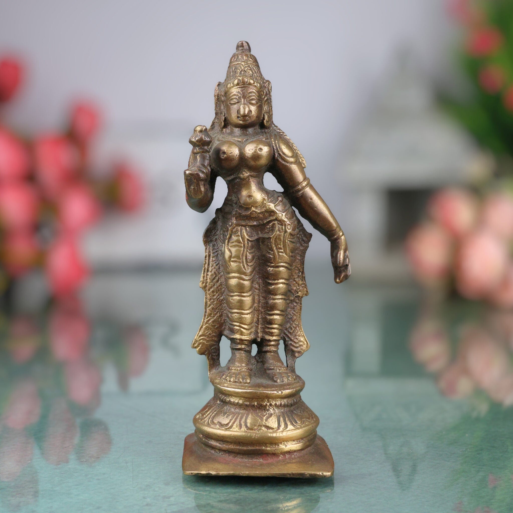 Handcrafted Brass Parvati Idol – Gauri Uma Shakti Devi Moorti for Pooja Room, Home Temple & Spiritual Decor