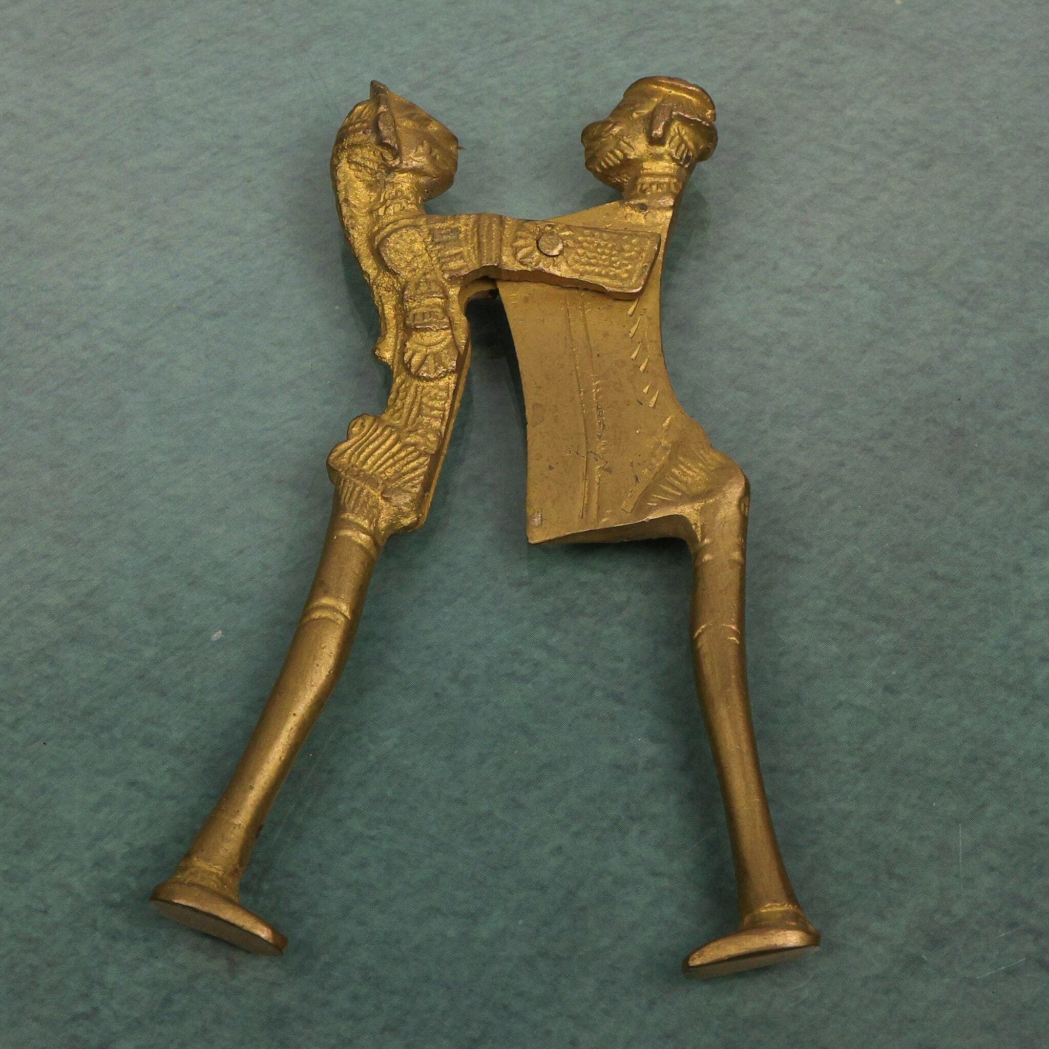 Brass Antique Betal Nut Cutter Sarota Beetel Nut Cutter