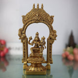 Brass Vishnu Lakshmi Idol with Temple Style Prabhavali Peetam – Handcrafted Narayana Lakshmi Murti, Venkateshwara Balaji Statue for Pooja, Home Decor & Gifting