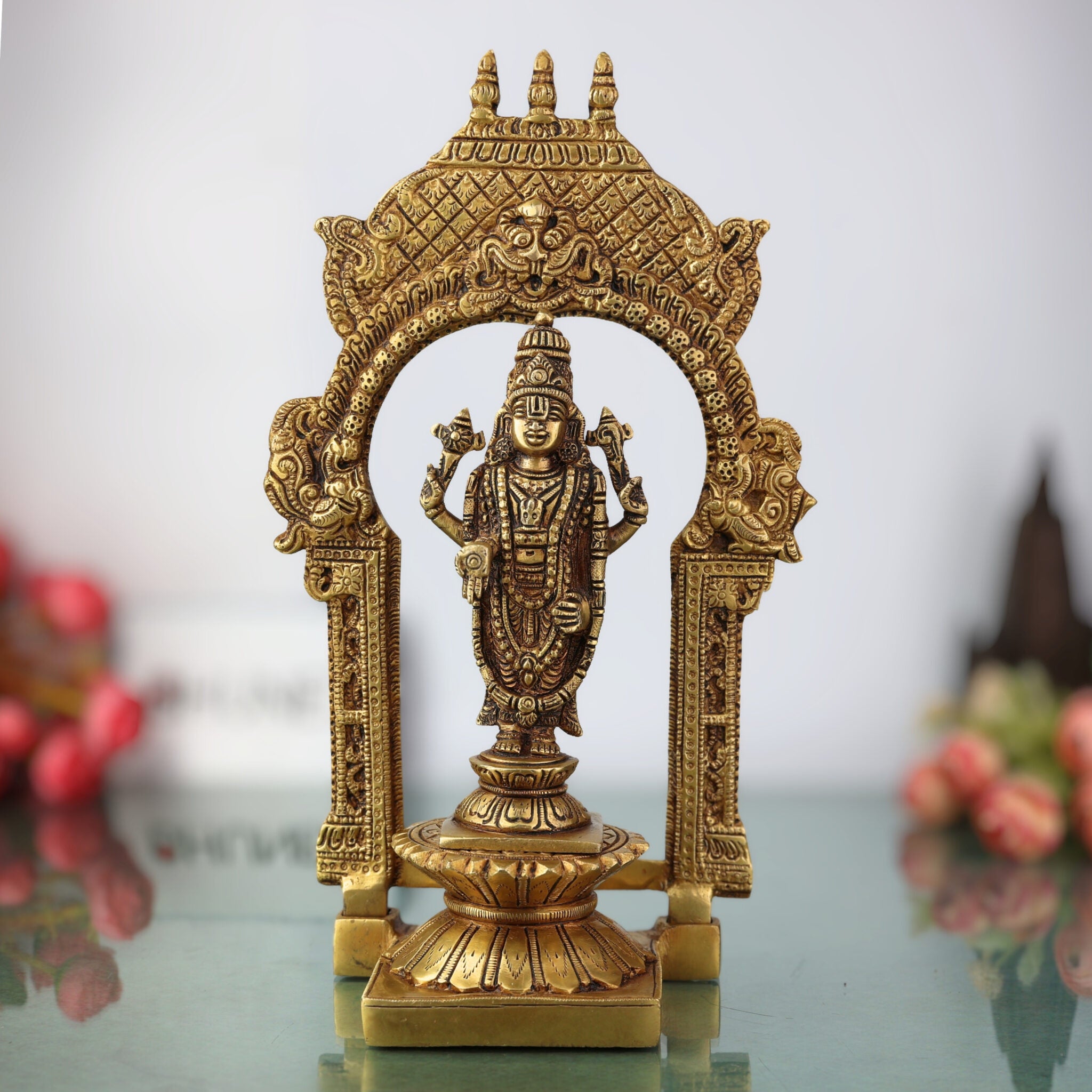 Brass Vishnu Idol with Temple Style Prabhavali Peetam, Narayana Murti, Venkateshwara Vigraham, Balaji Statue for Home Decor, Pooja, Gifts & Spiritual Display