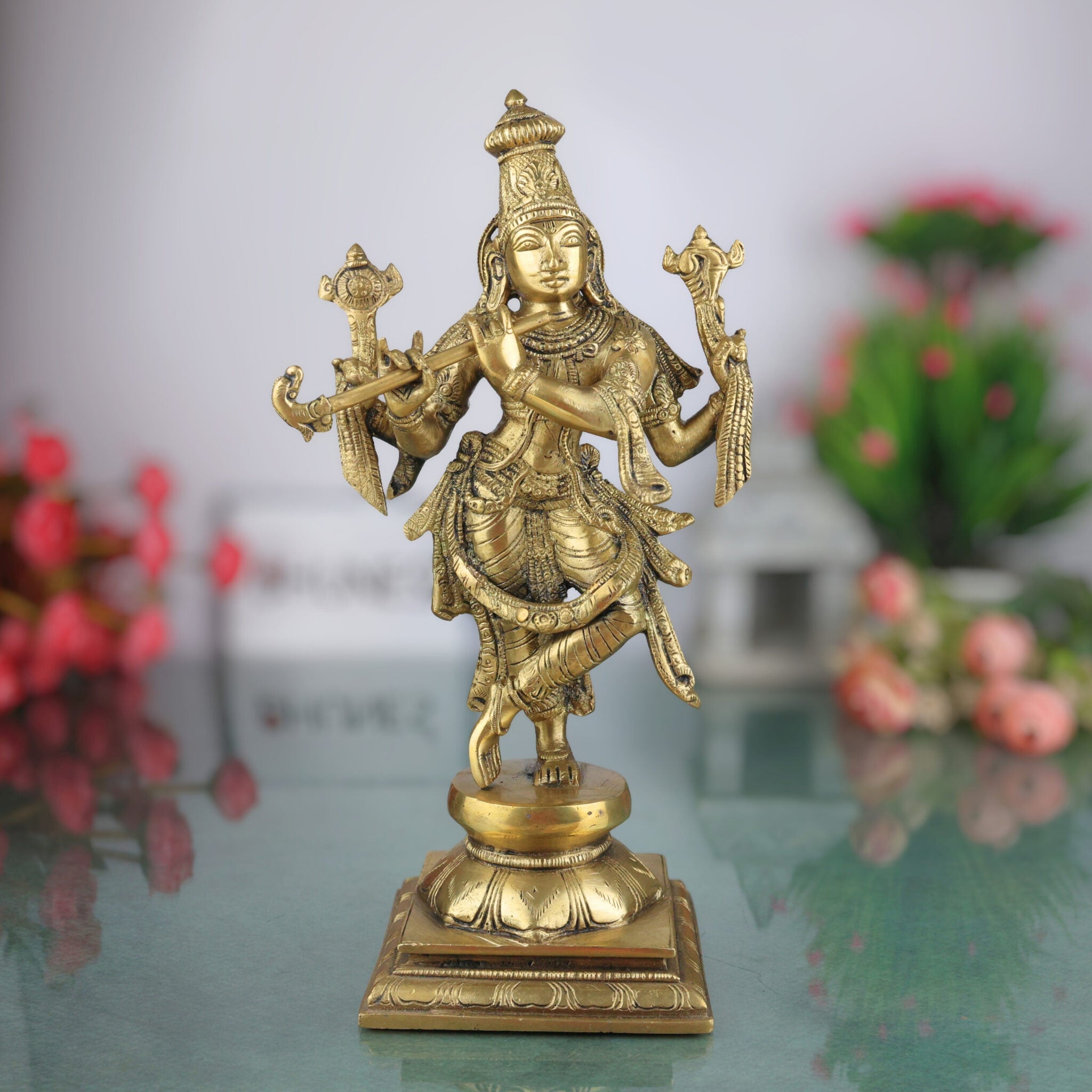 Brass Krishna Idol – Gopal Murti, Govinda Vigraham, Radha Krishna Sculpture for Pooja, Home Decor & Temple