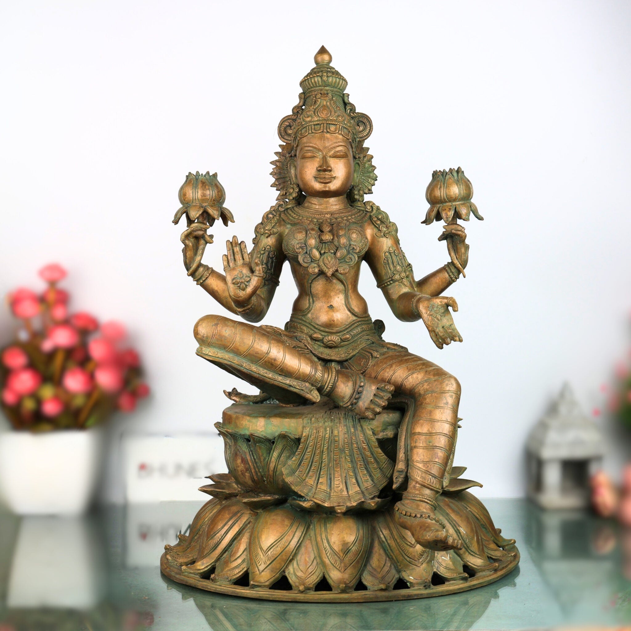 Handcrafted Panchaloha Lakshmi Idol