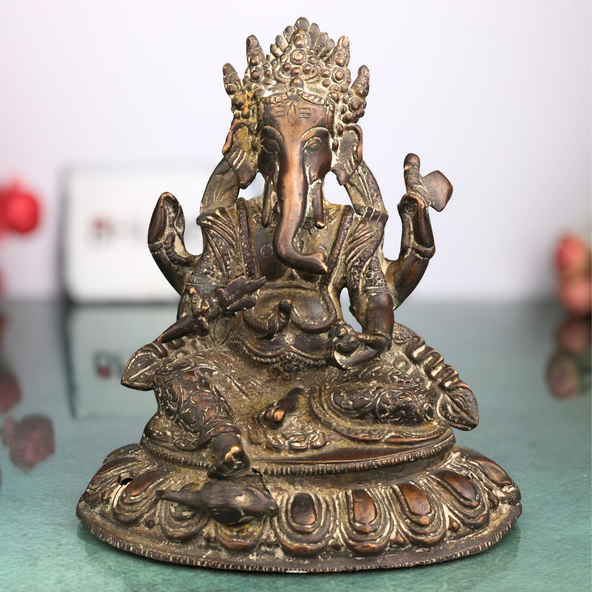 Handcrafted Brass Ganesha Idol | Ganpati Vinayaka Pital Murti for Pooja Room, Home Temple & Decor | Vighnaharta Pillaiyar Ganapati Statue by Bhunes