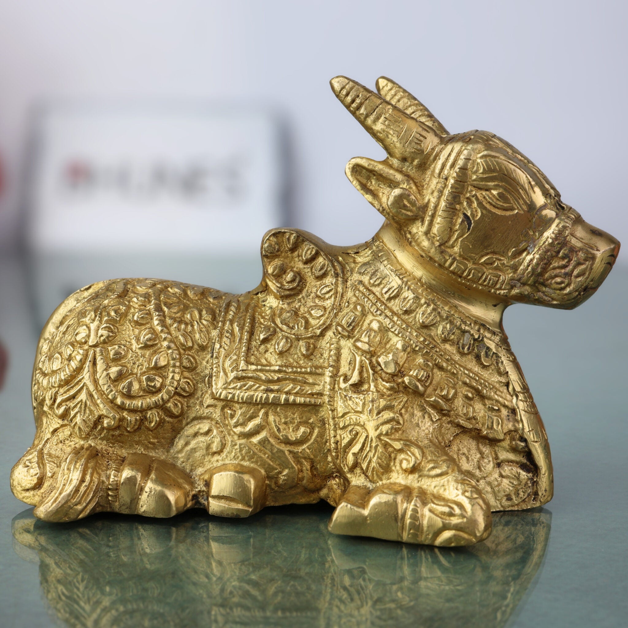 Brass Nandi Idol | Peetal Vrishabha Statue | Basava Bull Showpiece | Shiva Vahana Decorative Idol for Home Temple & Pooja