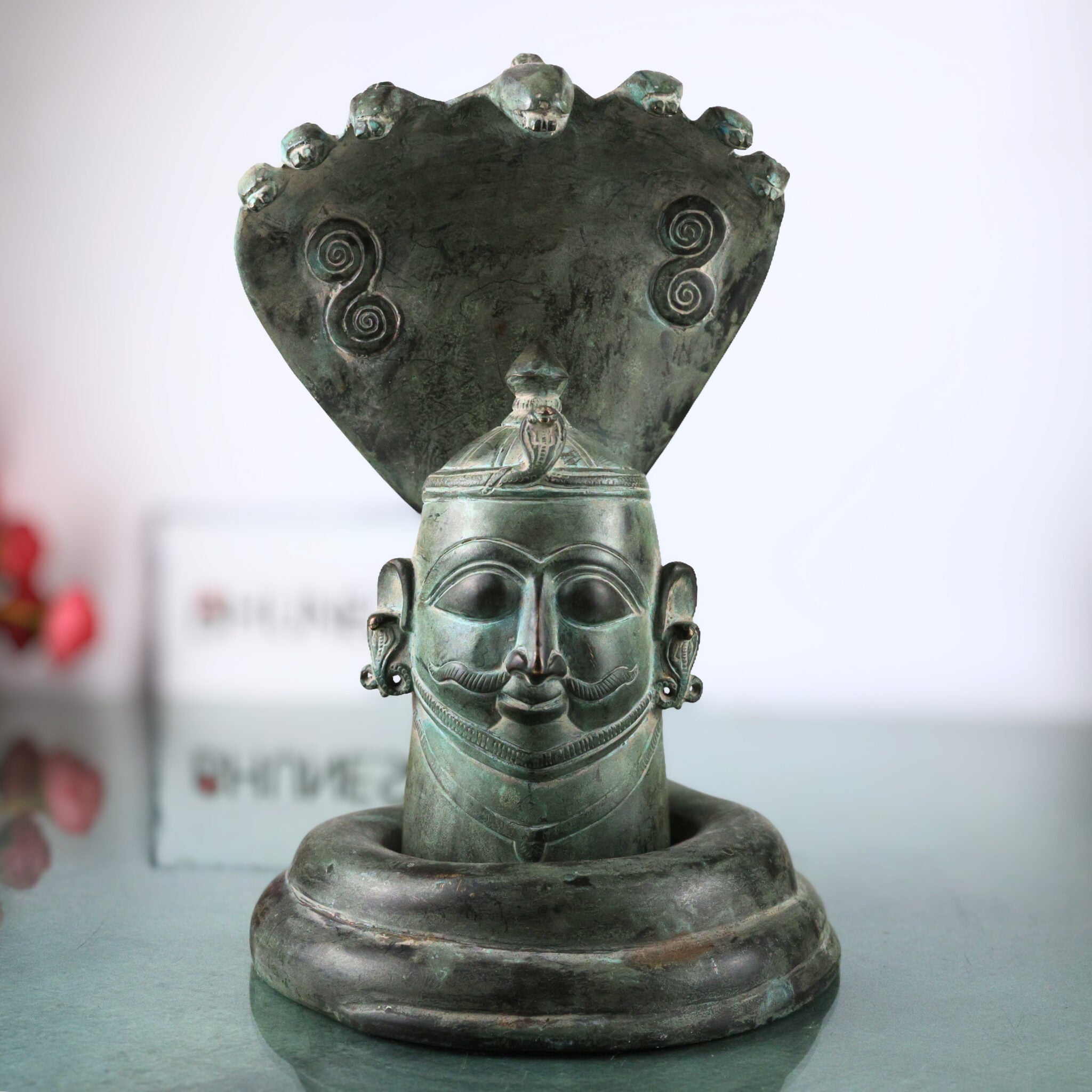 Brass Shiva Lingam with Naga Aura | Handmade Shivling Idol | Shivalingam Jyotirlinga Mahalingam Banalinga Murti for Home Temple & Puja