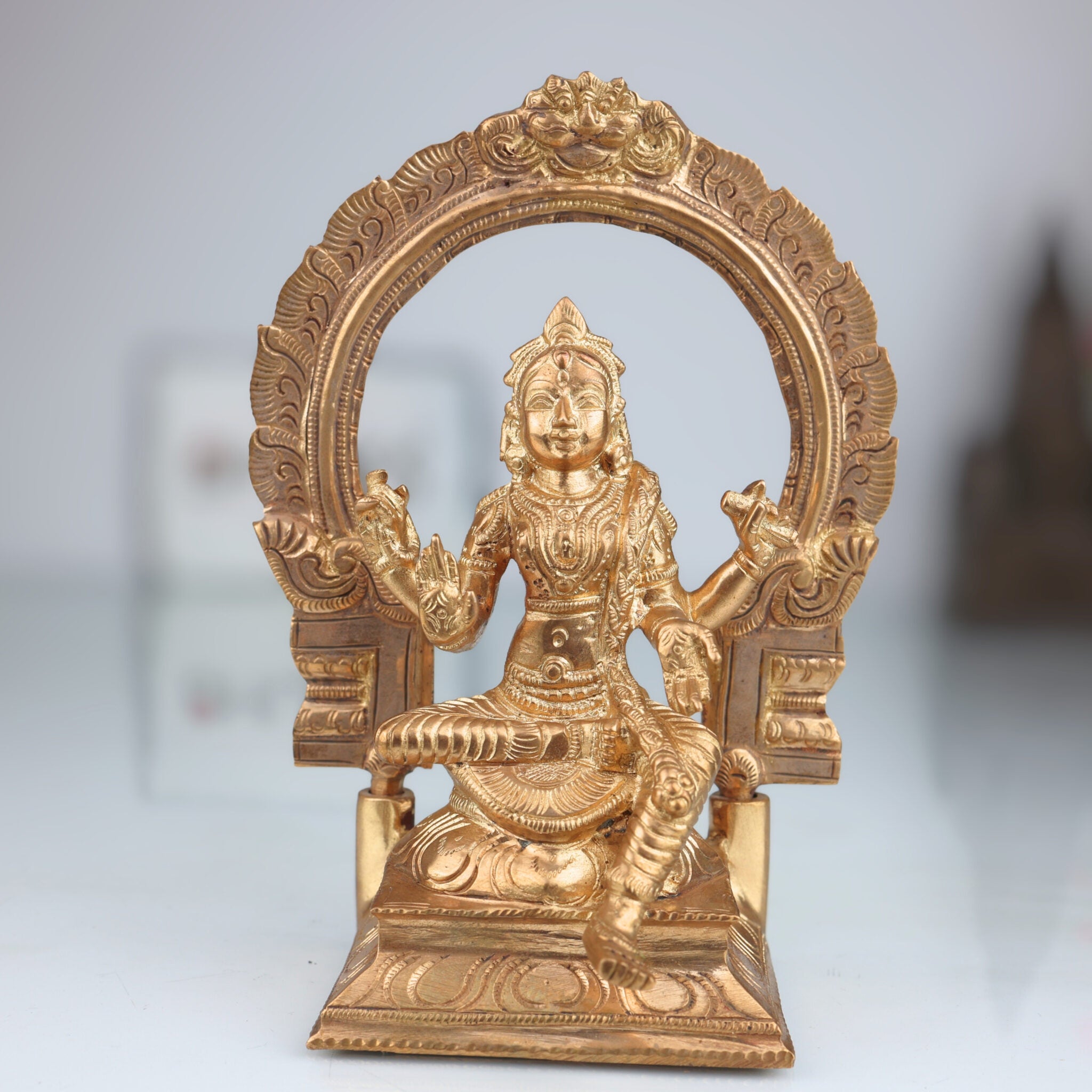Rajarajeshwari Idol