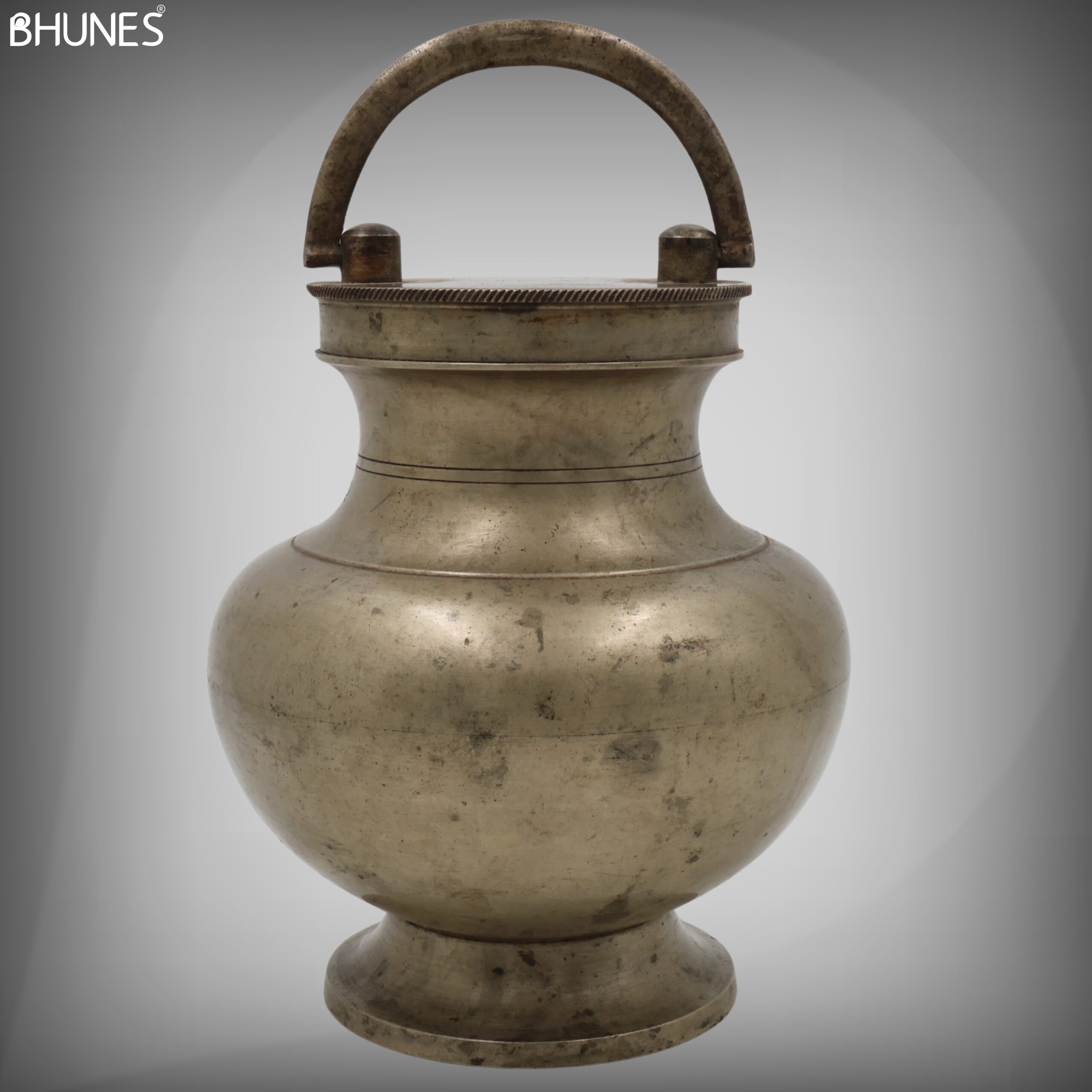 Brass Antiques Kamandal, Stoup, Gangajali, Ganga Jali, Pooja Loota, Water Kamandal - Antique Loota, Kamandal