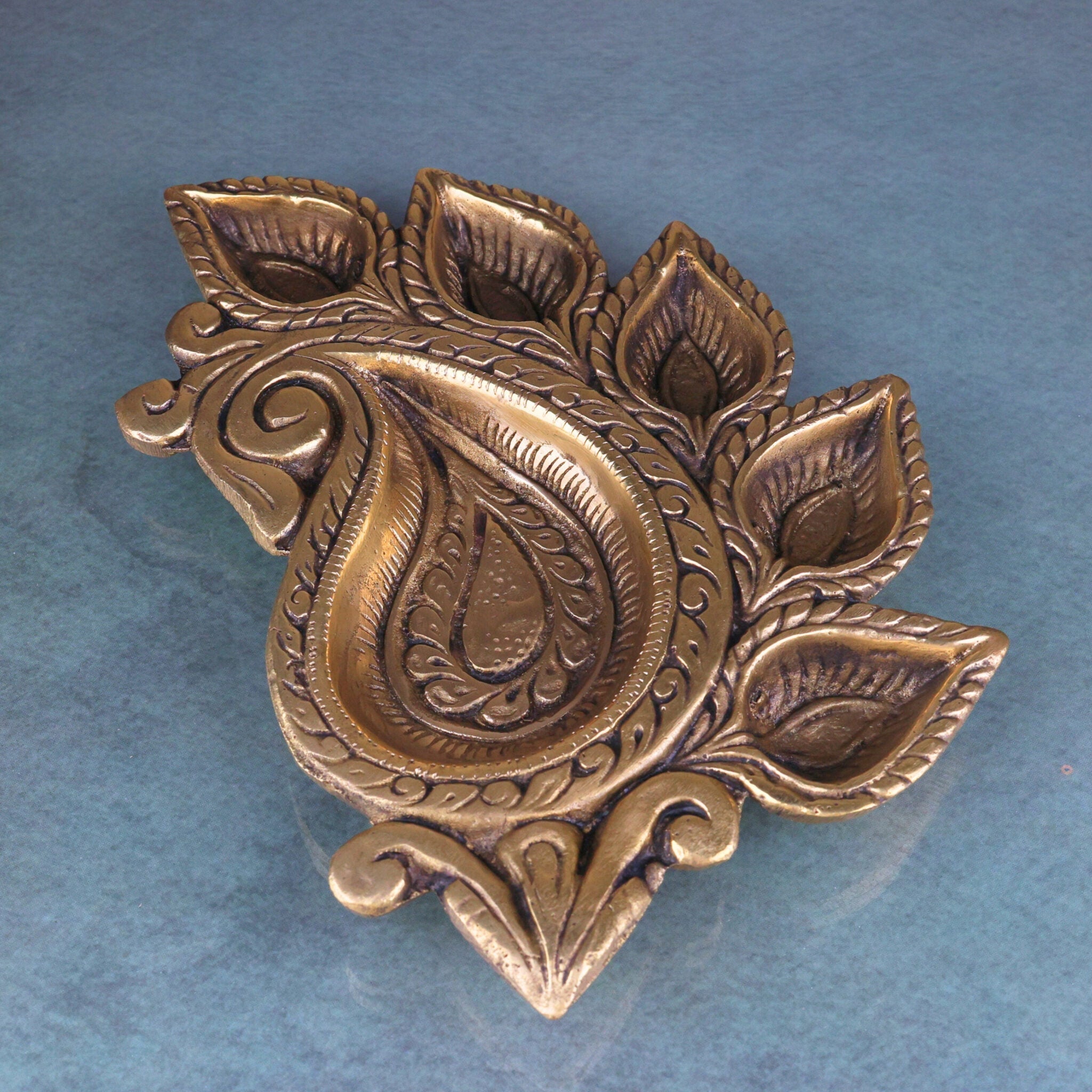 Brass Lamps | Diya | Deepa | Lamps | Poja Lamps | Hanging Lamps | Brass Lamps |Deepam