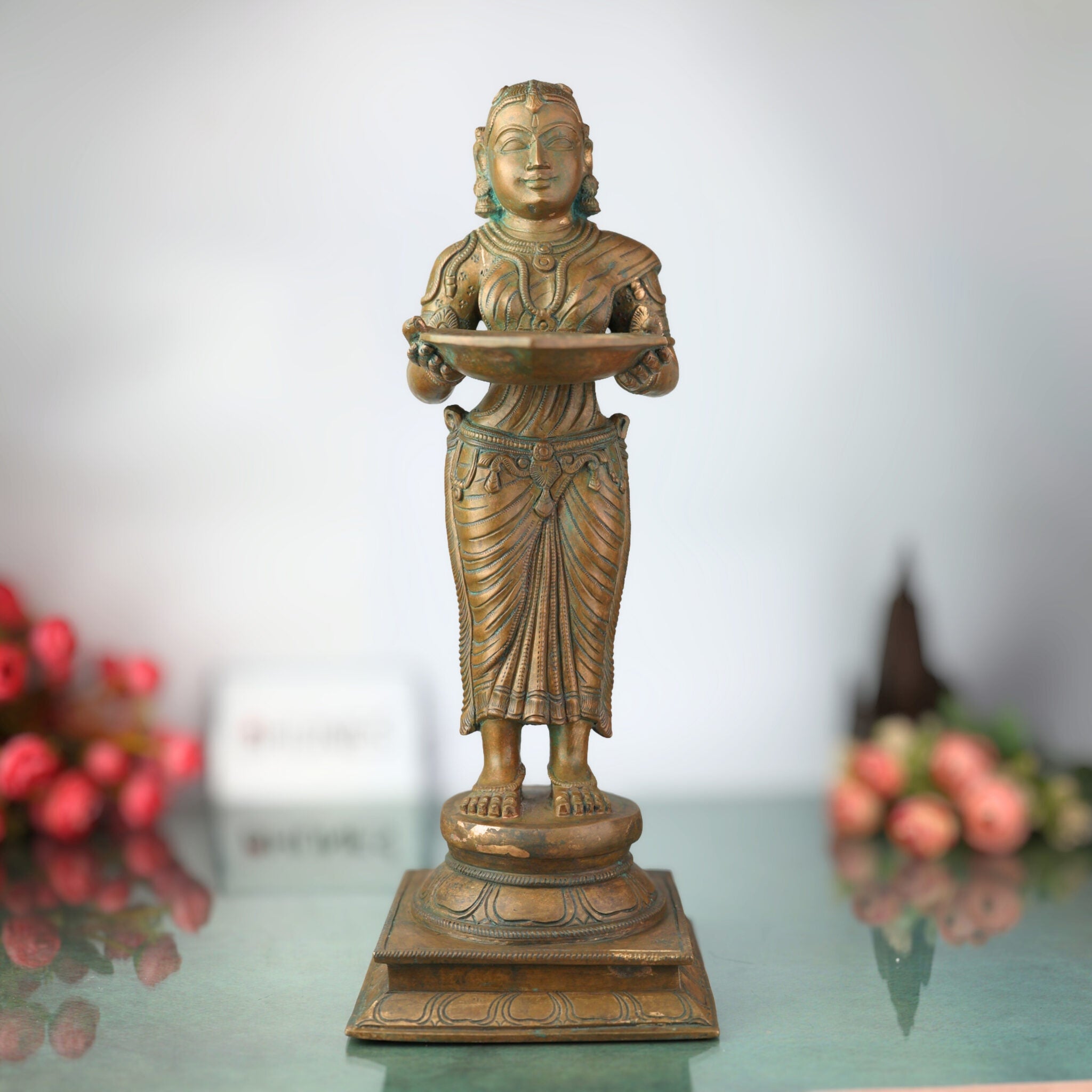 Handcrafted Bronze Deep Lakshmi Diya Lady Idol – Traditional Panchaloha Oil Lamp Holder Sculpture for Home, Temple & Puja Decor