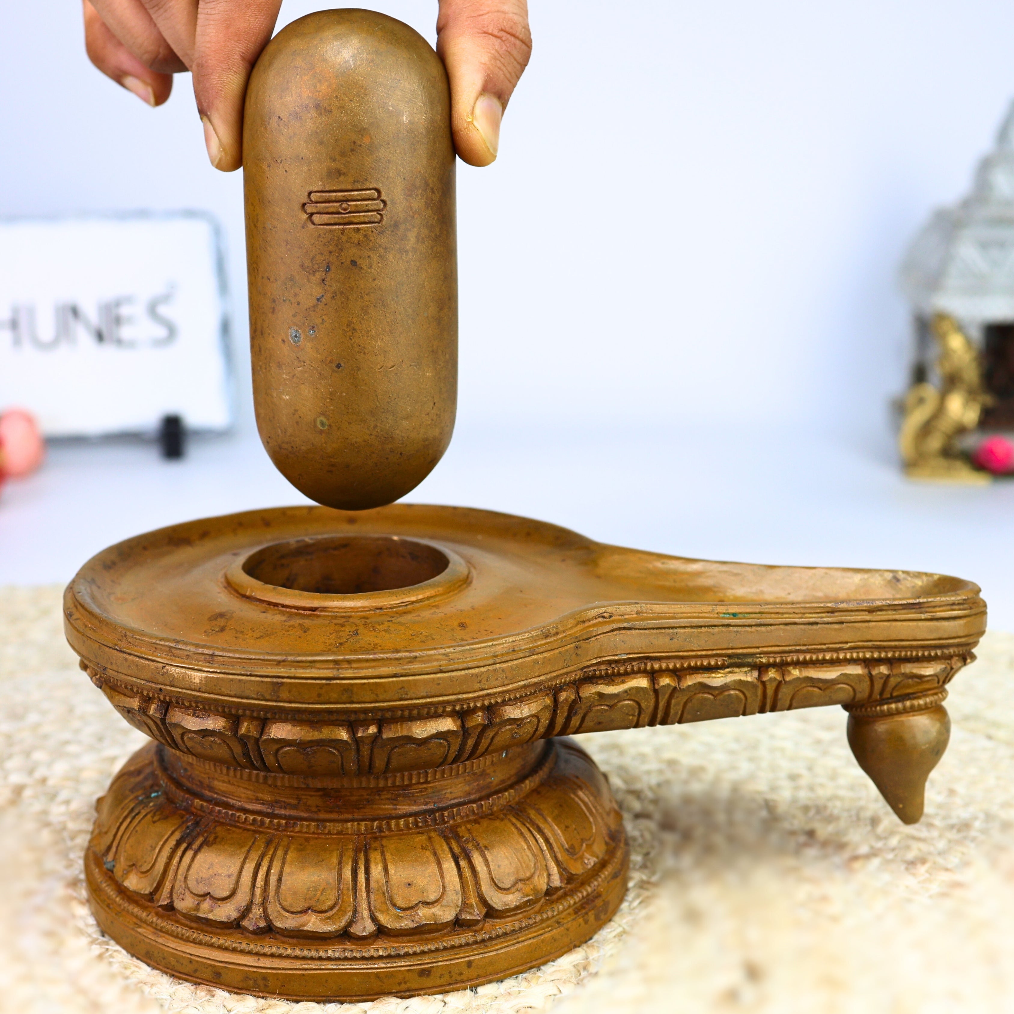 Shiva Lingam Idol