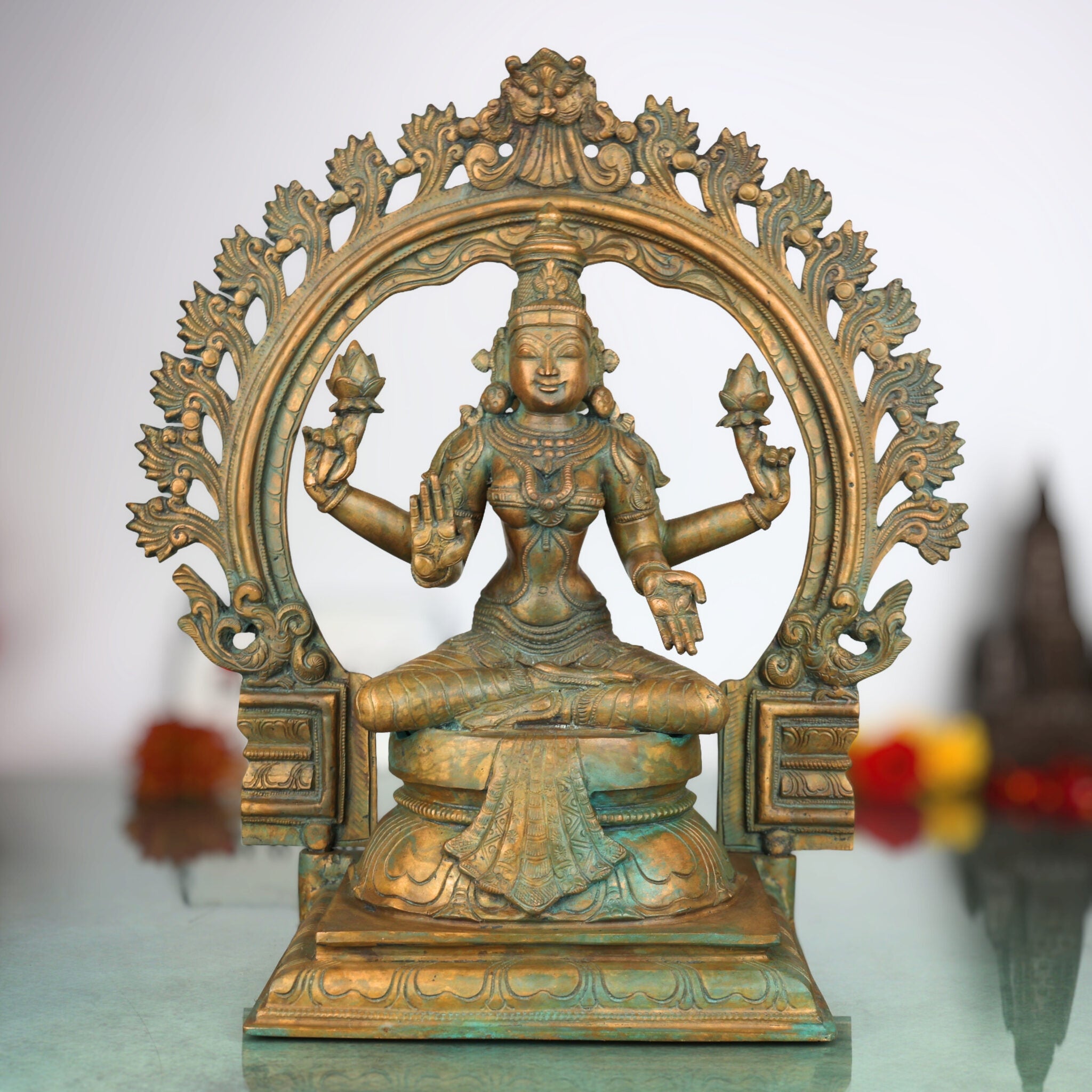 Panchaloha Handcrafted Mahalakshmi Idol
