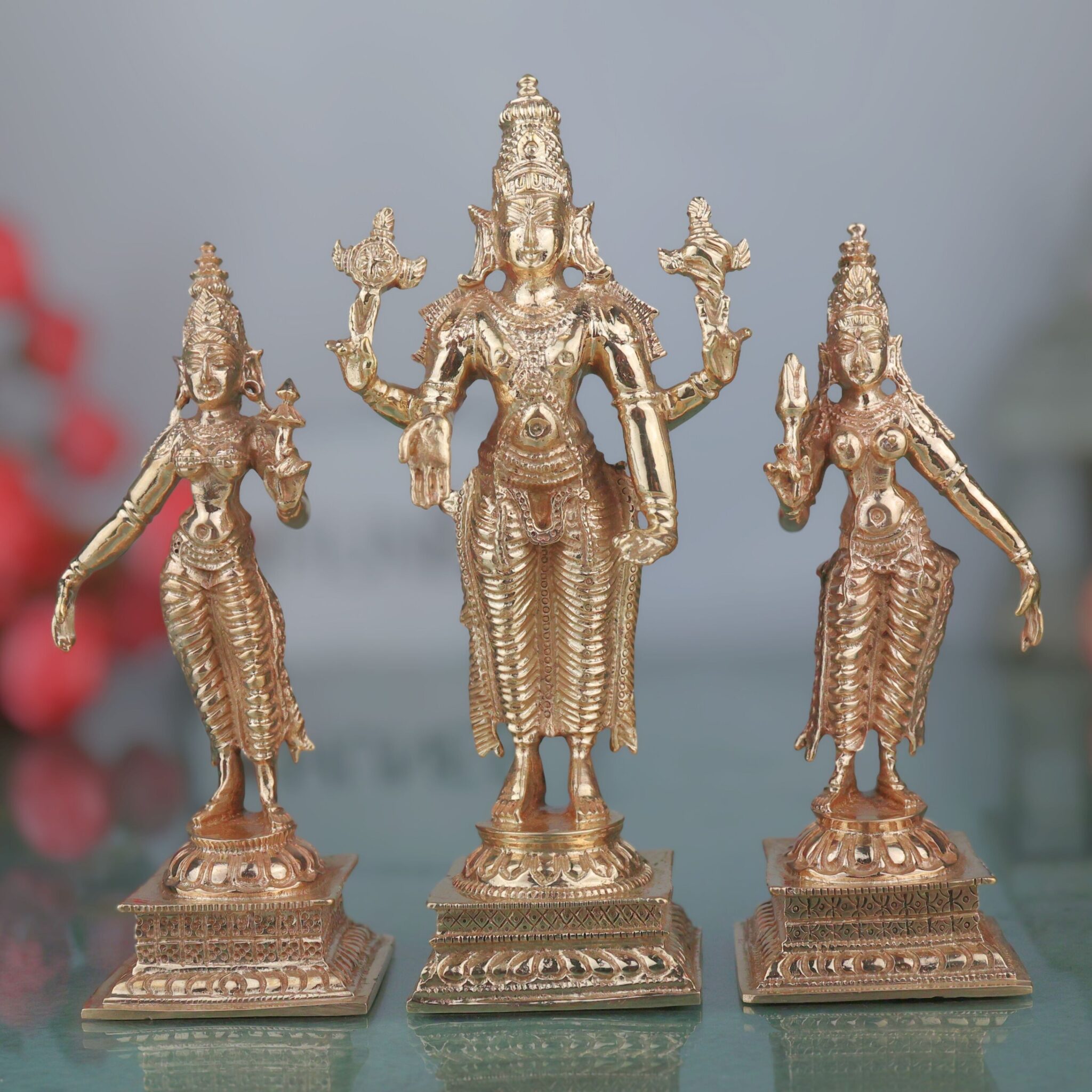 Vishnu with Sri Devi & Bhu Devi