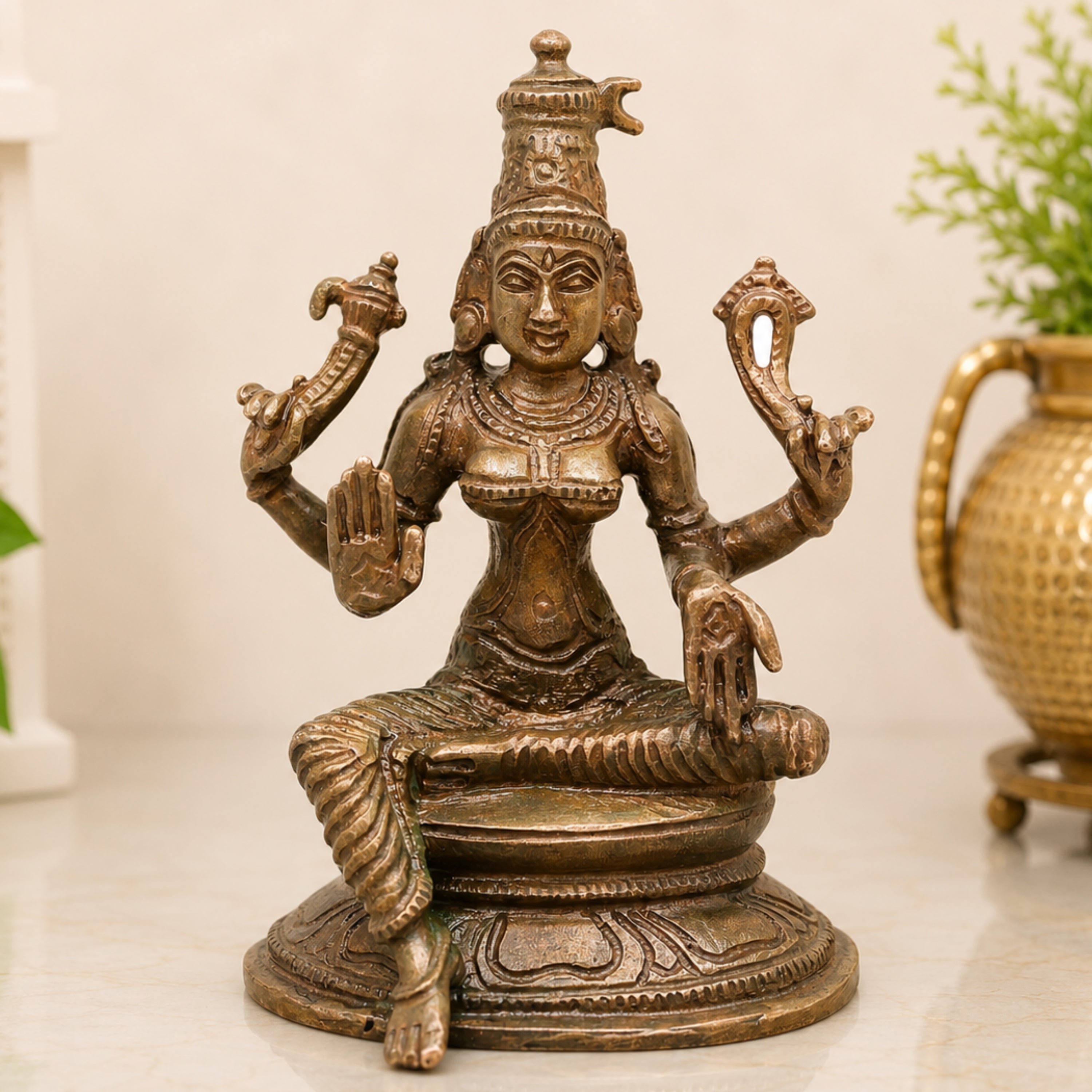  Bhuvaneshwari 