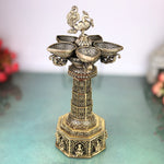 Mahalakshmi Vilakku 