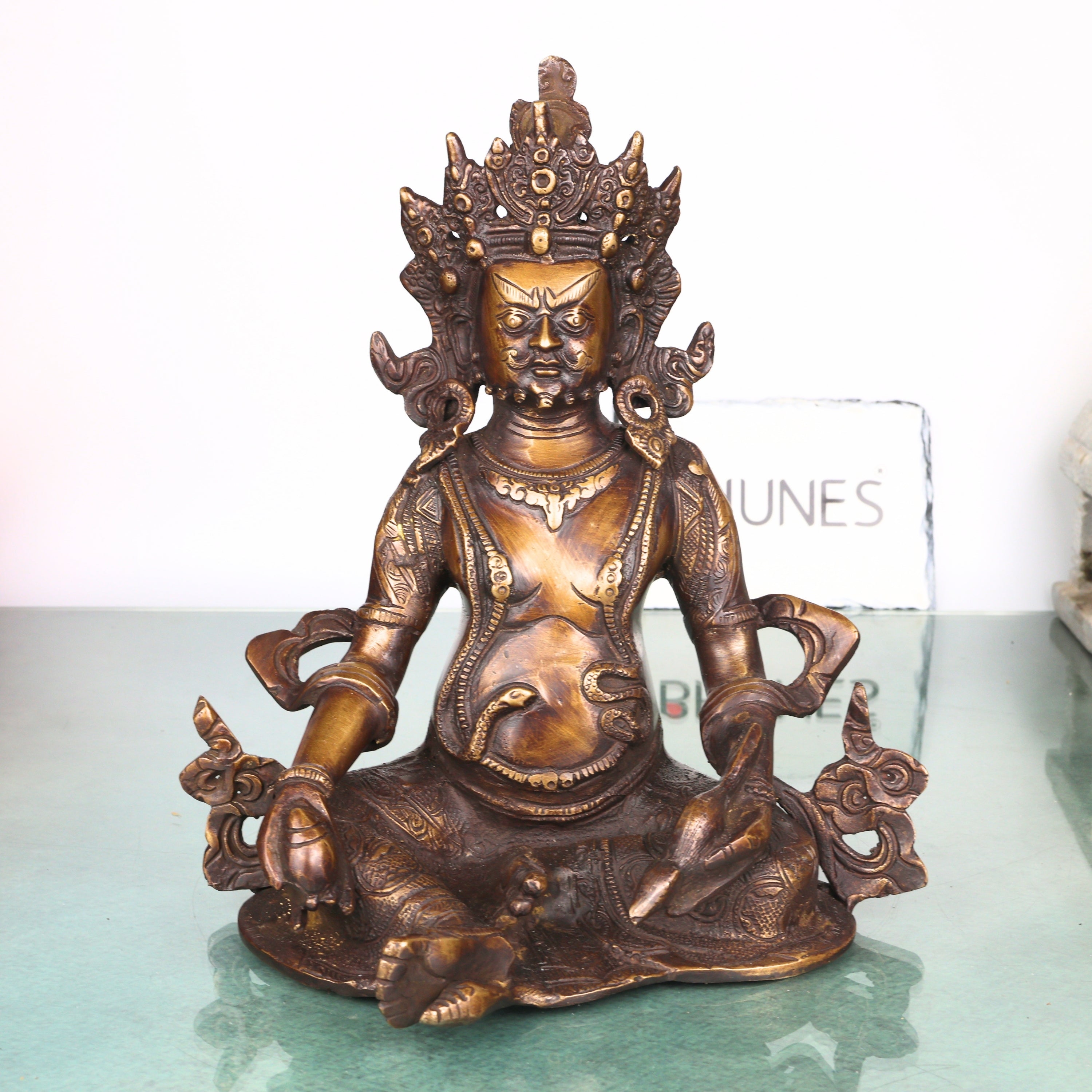 Brass Kuber Idol