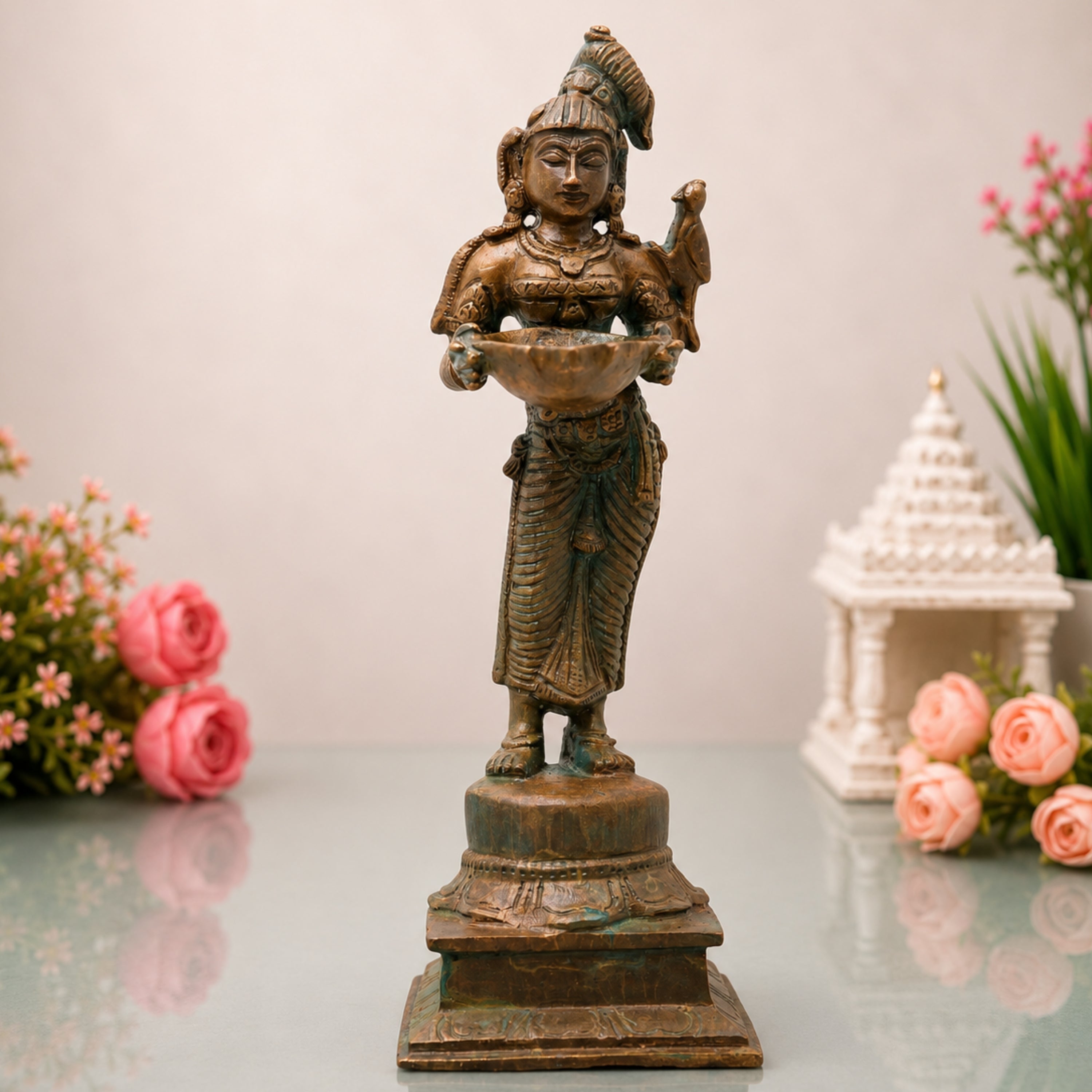 Deppalakshmi Sculpture