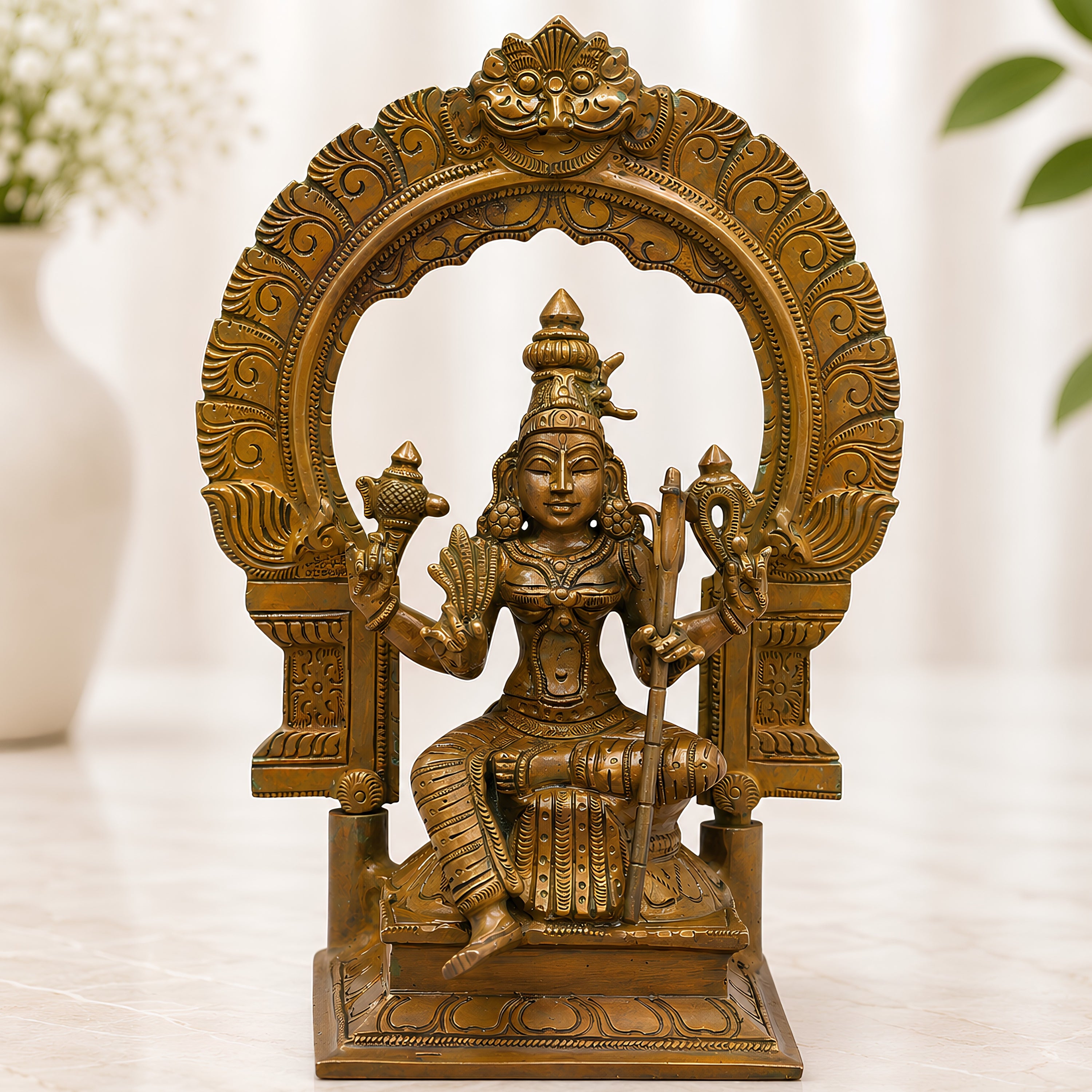  Rajarajeswari Idol