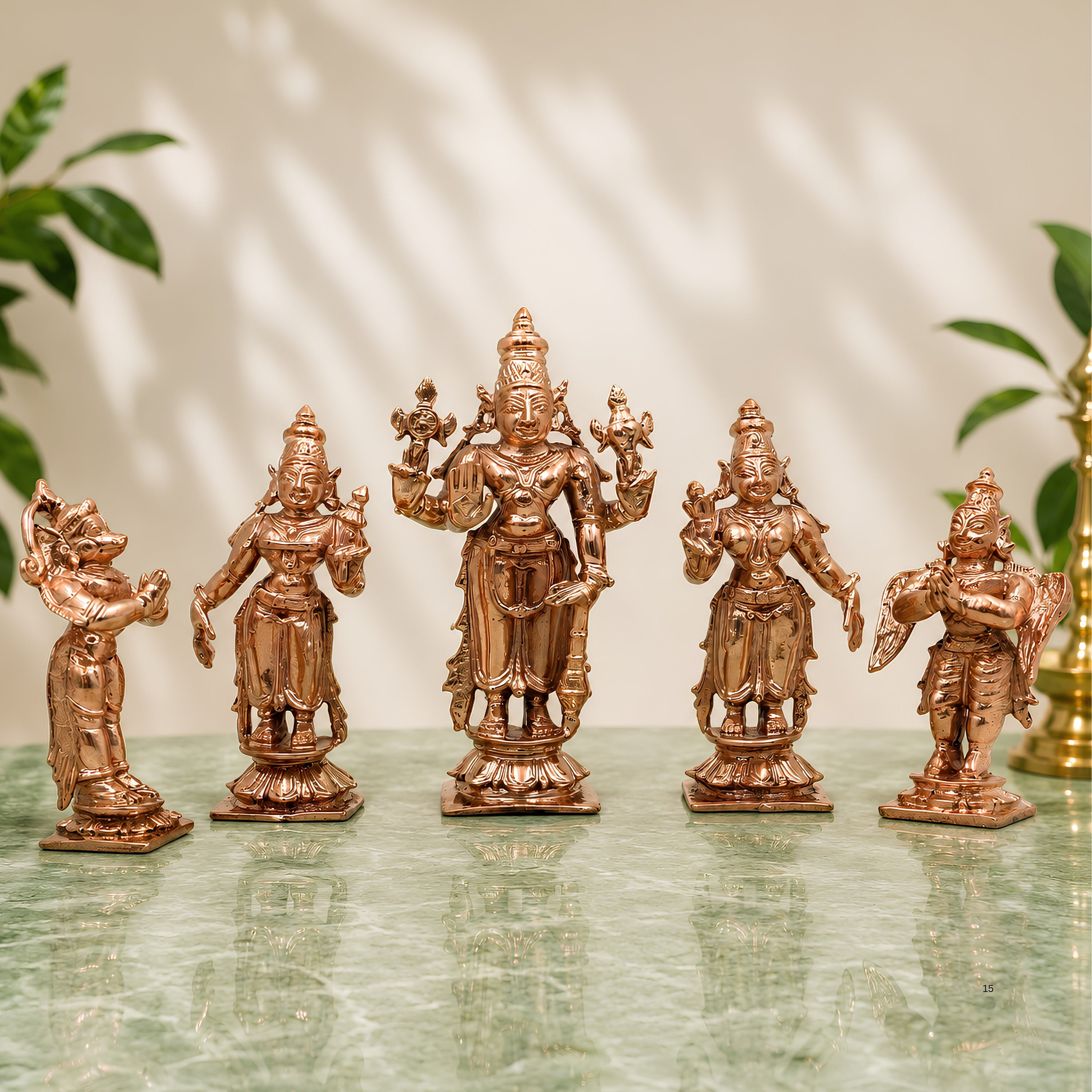 1 Vishnu, 1 Sri Devi, 1 Bhu devi Set