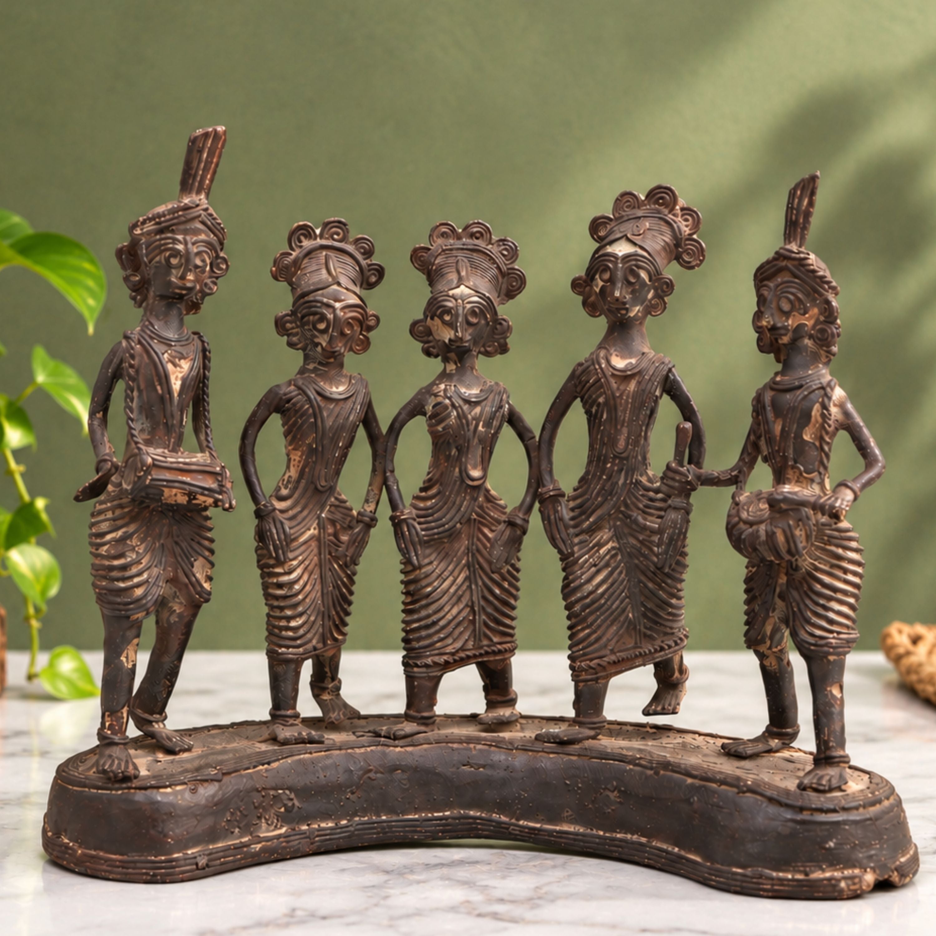  Tribal art Musician And Dancing Sculpture