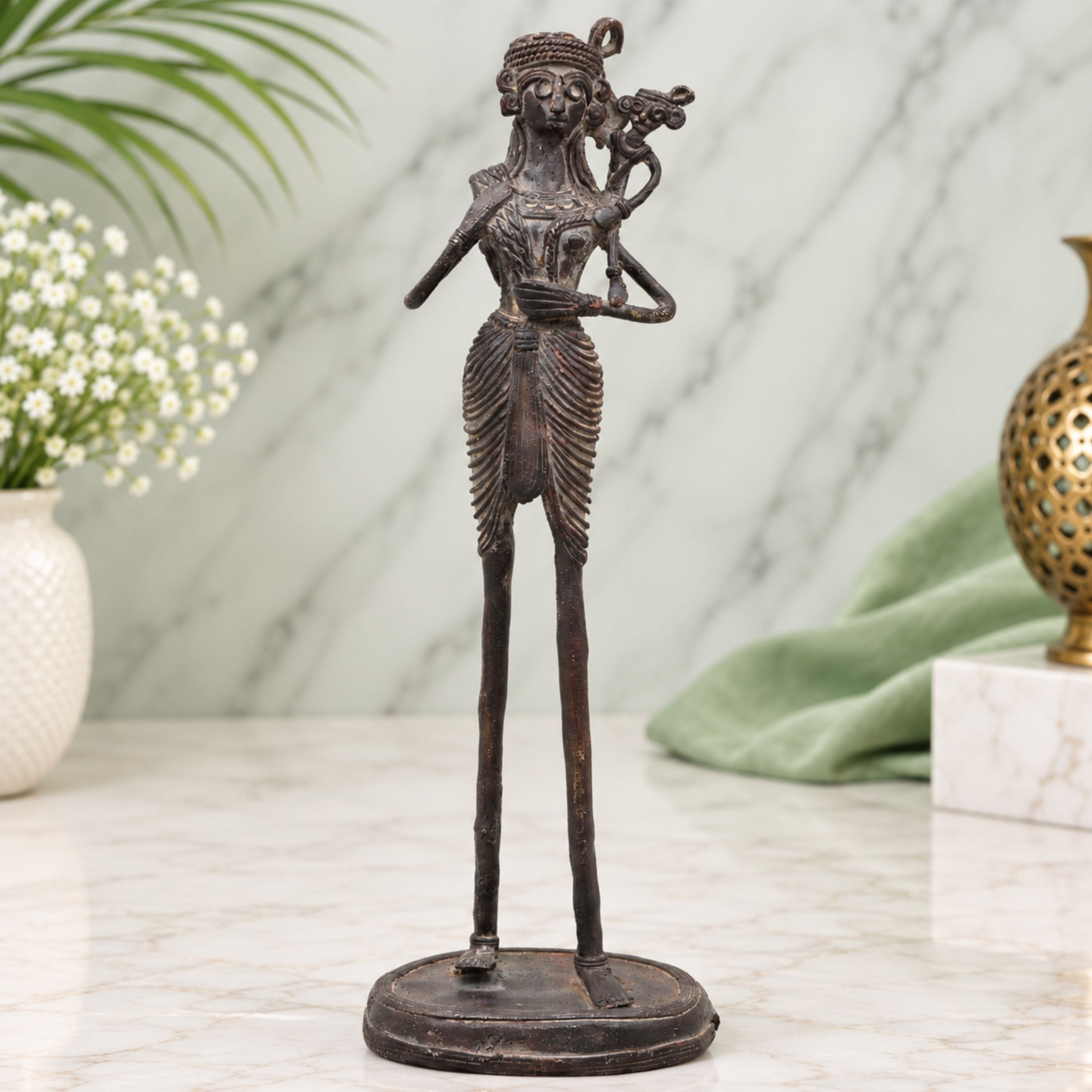 Tribal art Father With Child Sculpture