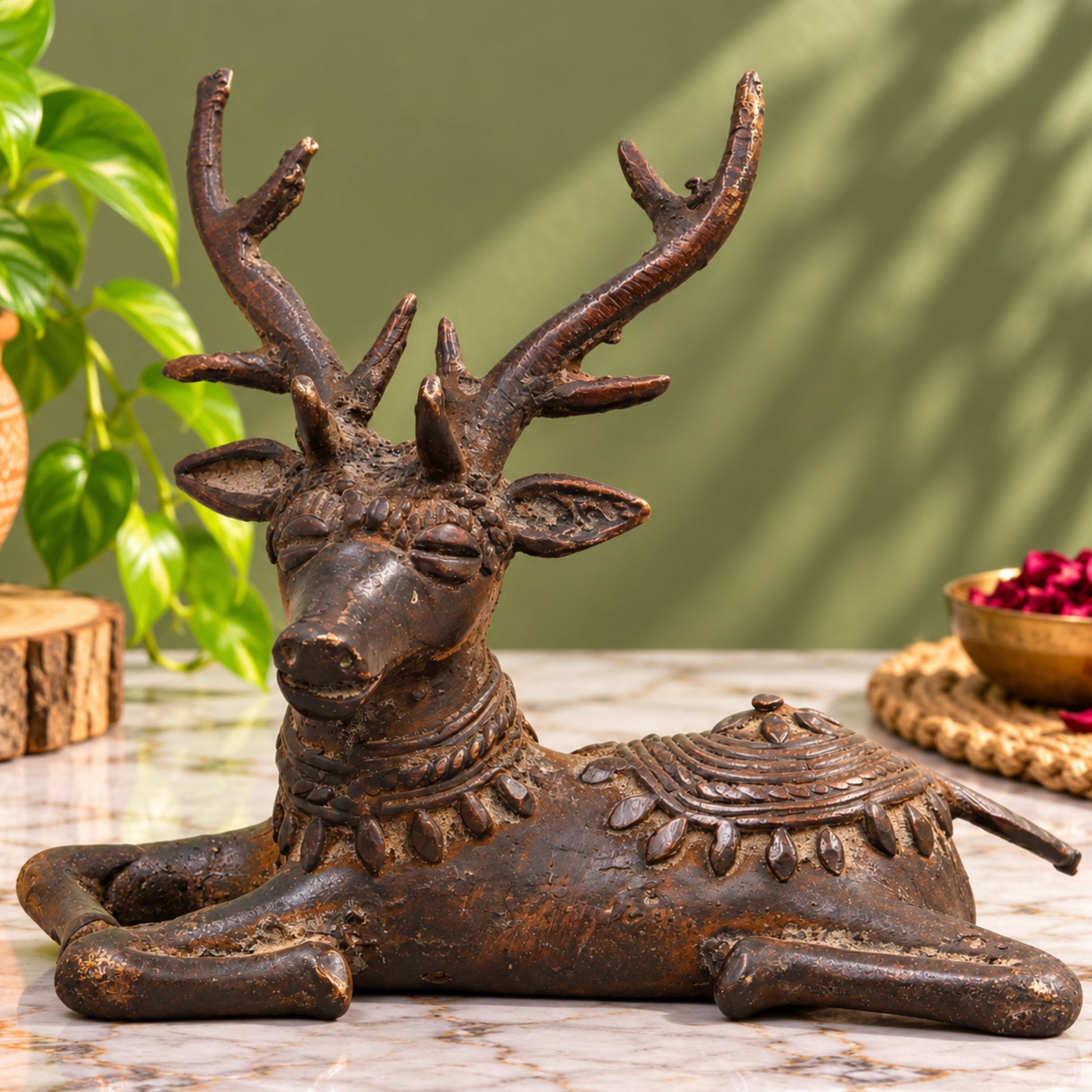 Tribal art Deer Sculpture