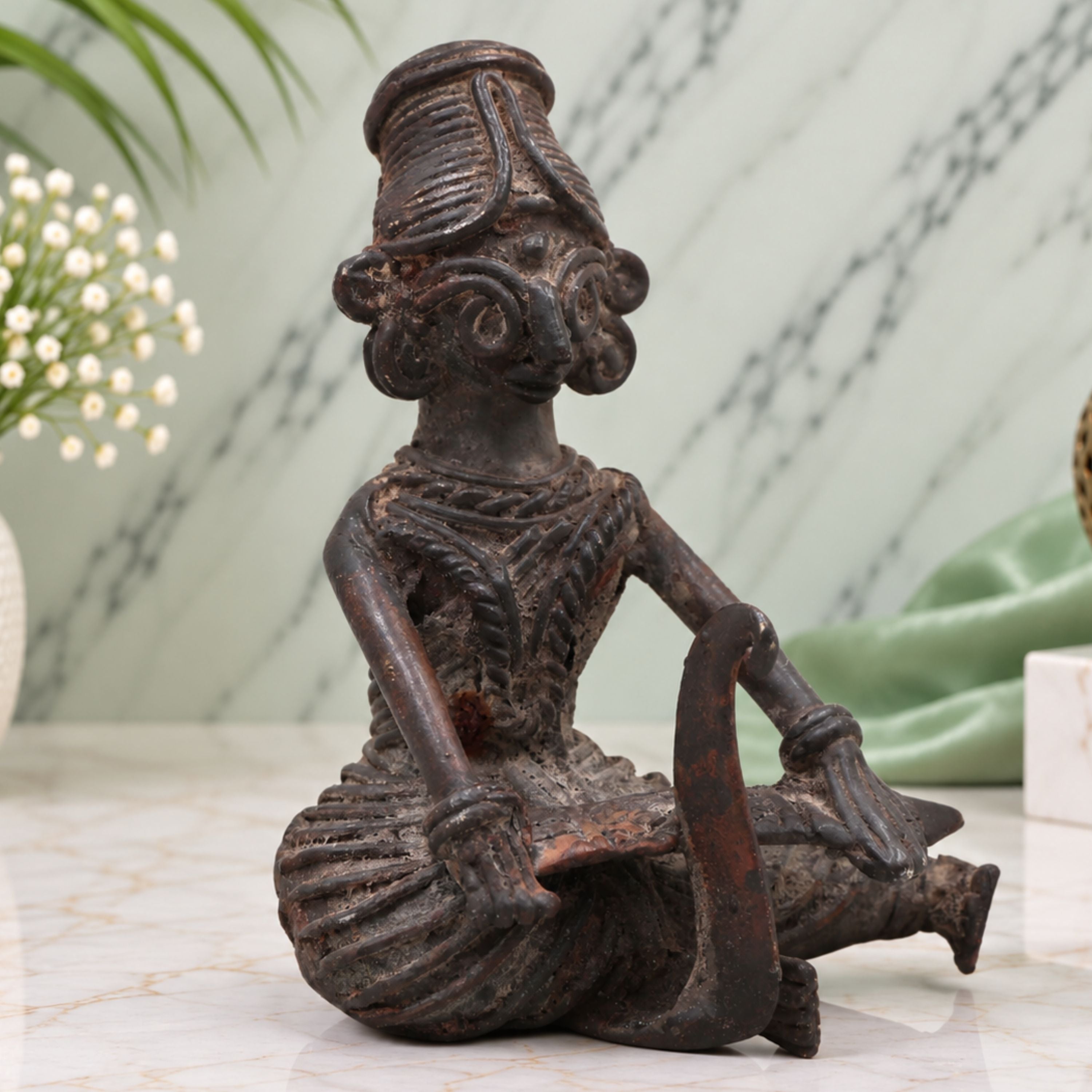 Tribal art Lady cutting vegetable Sculpture
