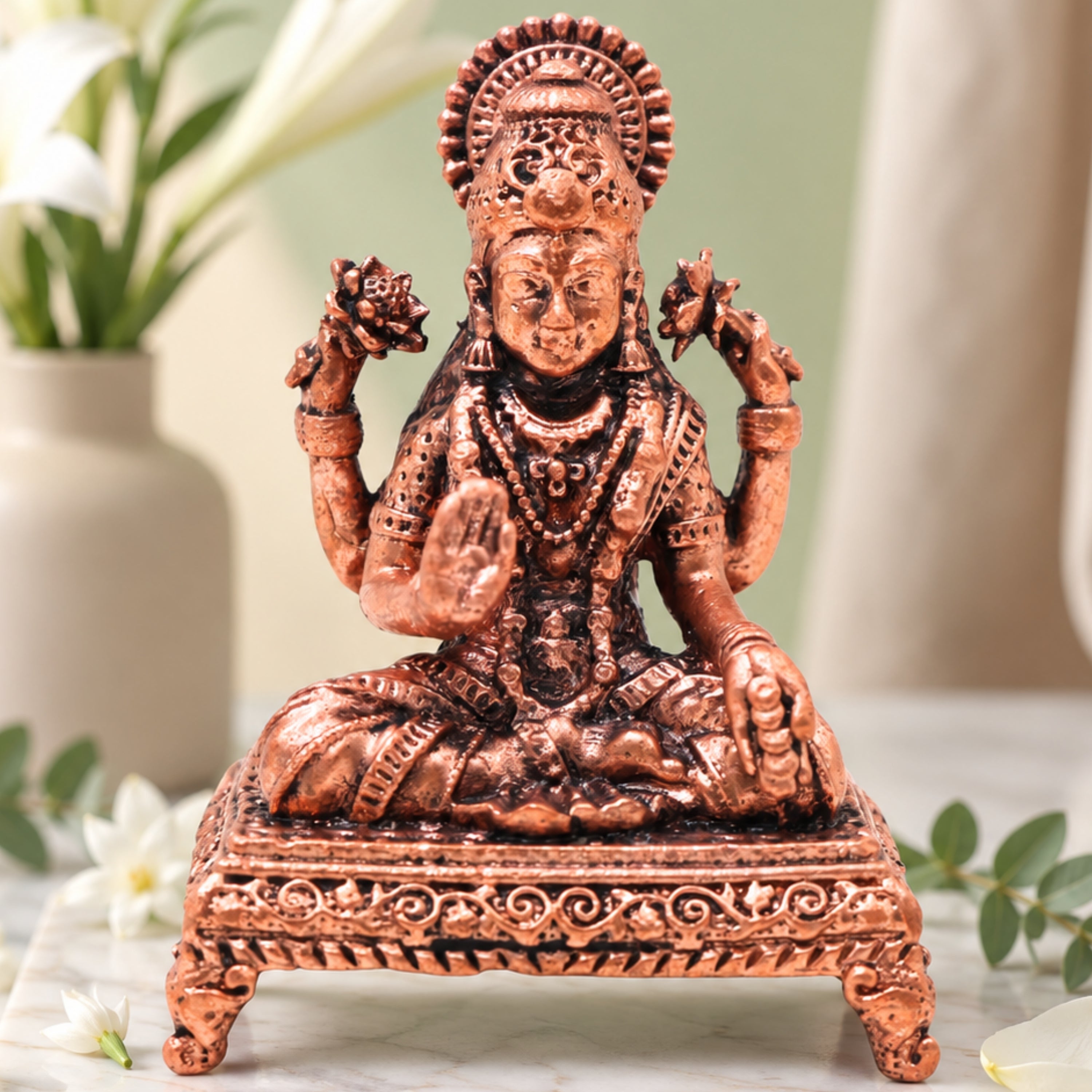  Lakshmi 