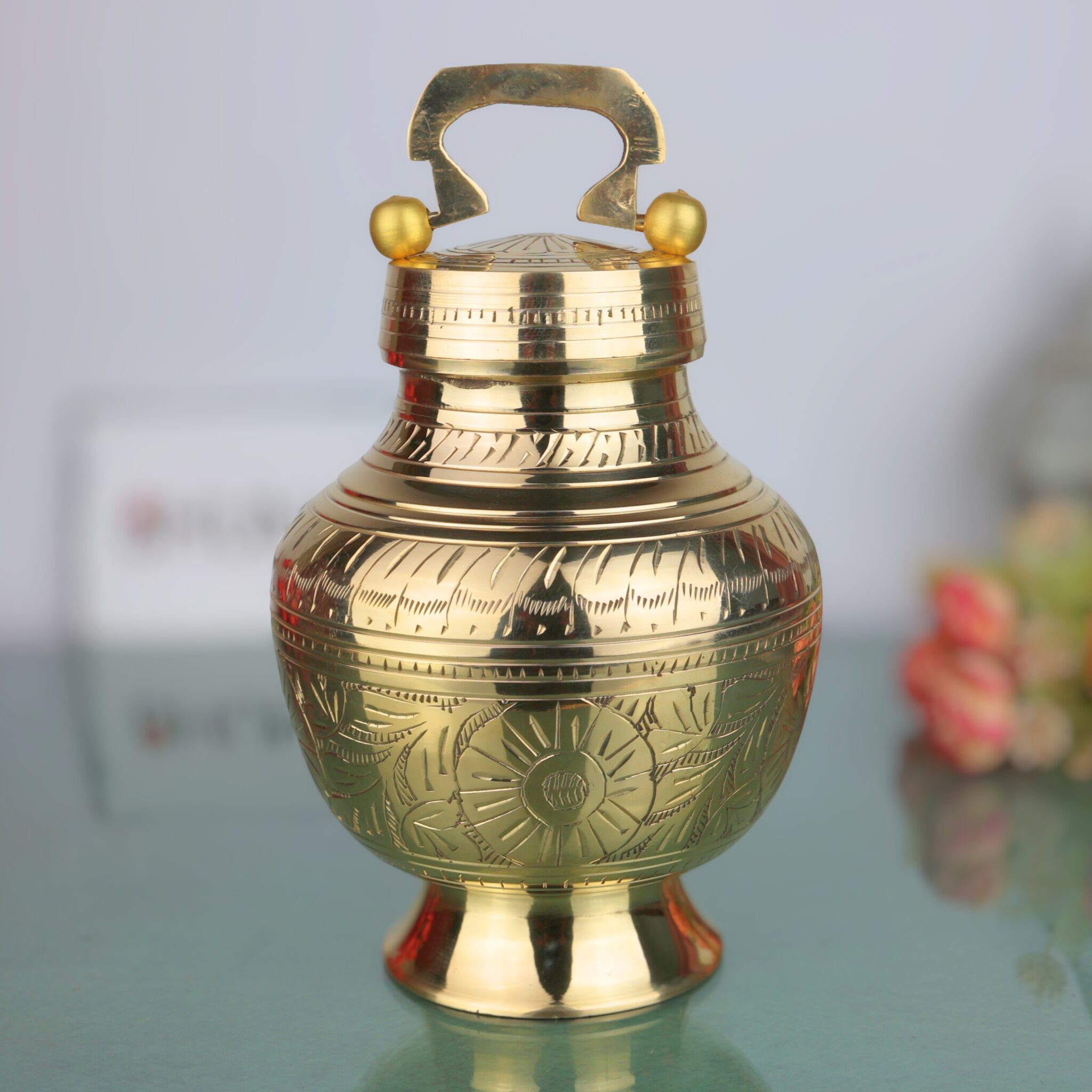 Brass Kamandalu Idol