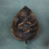 Brass Lord Krishna on Leaf Idol | Balakrishna Vatapatrasayi Murti | Shree Kanha Gopala Statue for Pooja, Home Decor & Gift