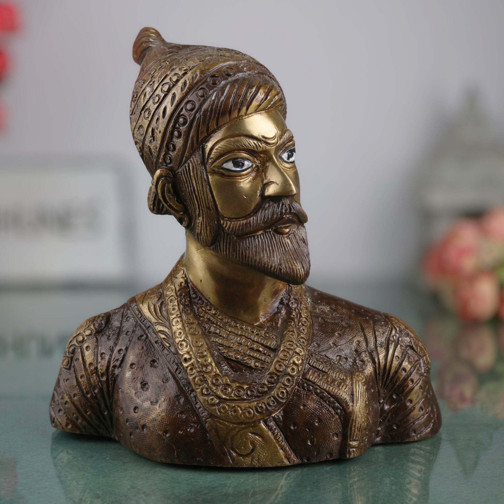 Brass Maharaj Shivaji Sculpture | Shivaji Maharaj Sculpture