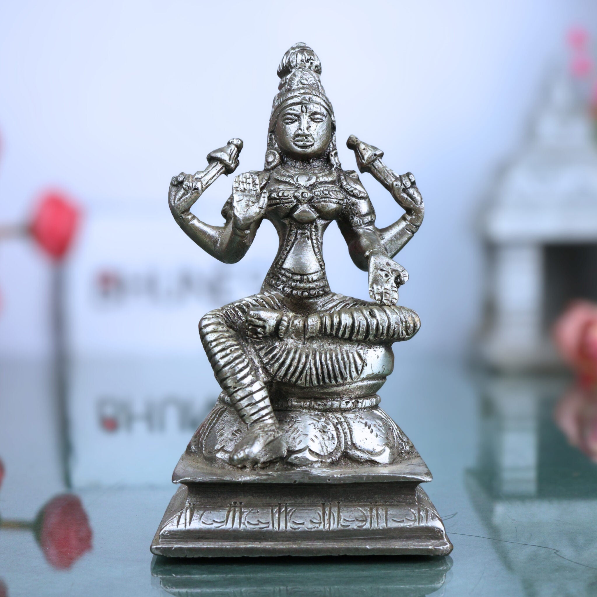Handcrafted Brass Mahalakshmi Idol | Shri Lakshmi Devi | Gajalakshmi | Pital Laxmi Murti for Pooja, Home Temple & Decor