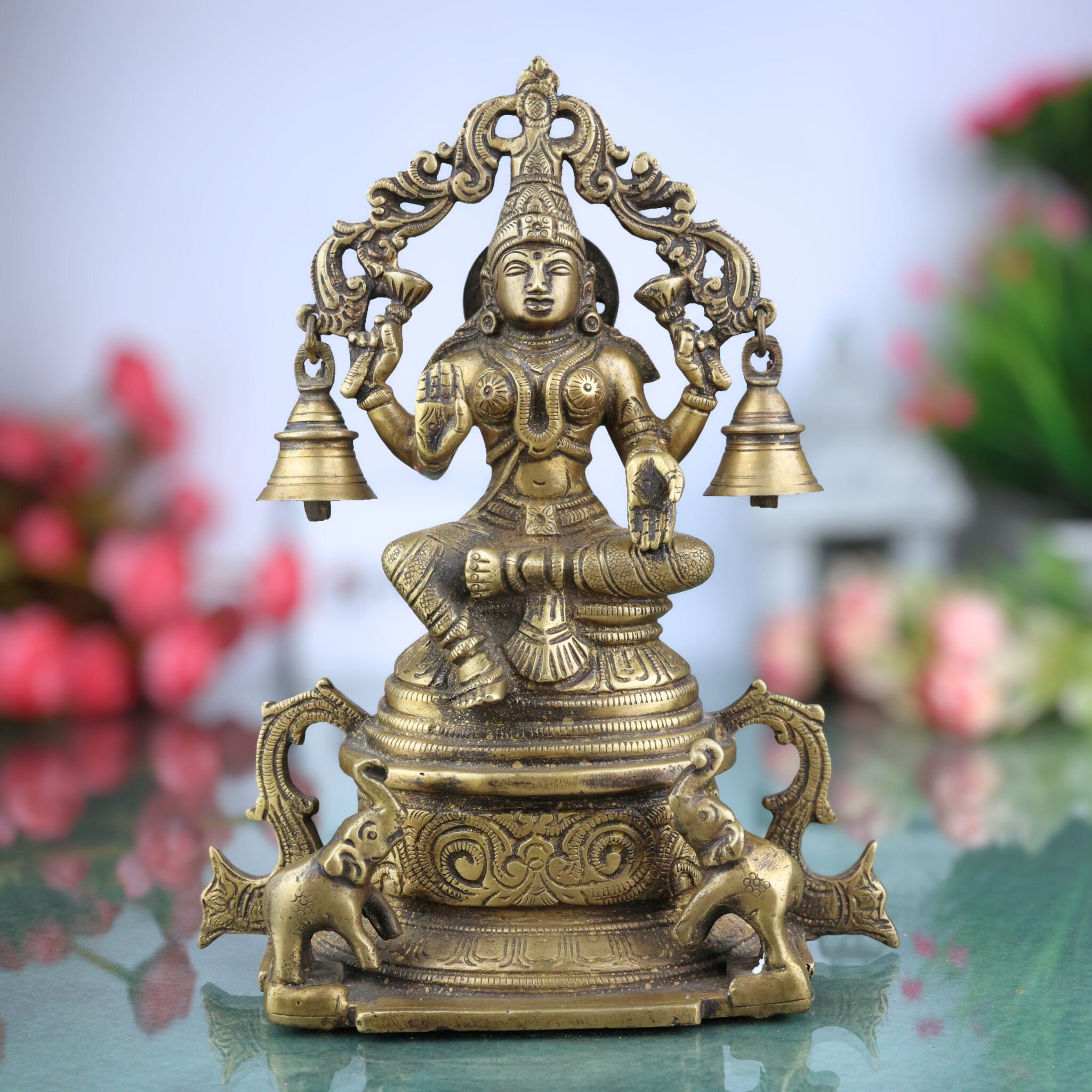Handcrafted Brass Gaja Lakshmi Idol with Bellstyle Prabhavali – Mahalakshmi Kamala Devi Murti for Pooja, Temple & Home Decor