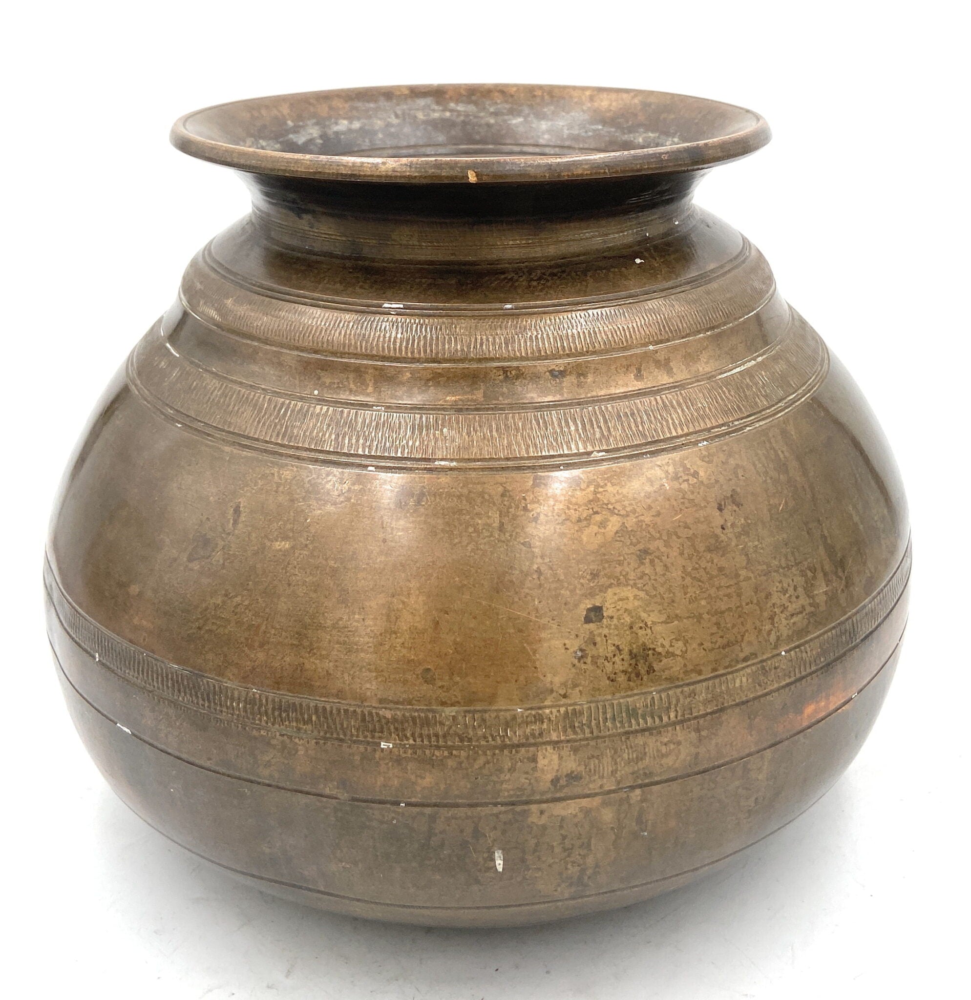 Brass Antique Lota, Loota, Chambu, Lotiya, Water Kamandal