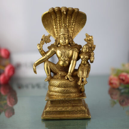 Vishnu Lakshmi Idol on Adishesha