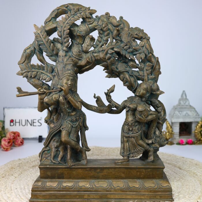 Radha Krishna Statue