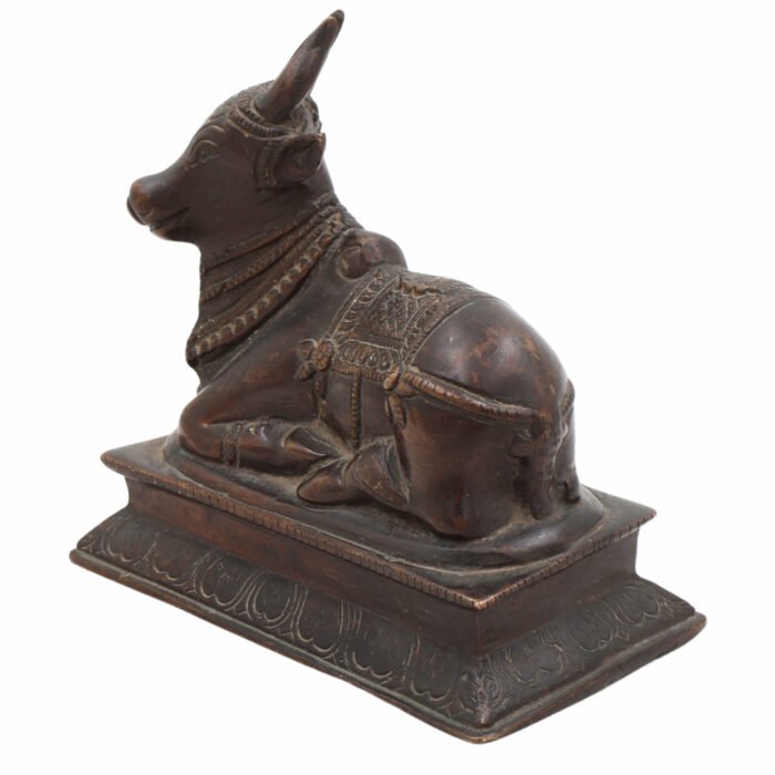 bhunes brass vintage nandi statue – sacred bull idol for home decoration, pooja room & temple décor,brown, 5 inch, 1 piece