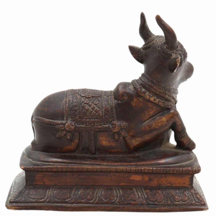 bhunes brass vintage nandi statue – sacred bull idol for home decoration, pooja room & temple décor,brown, 5 inch, 1 piece