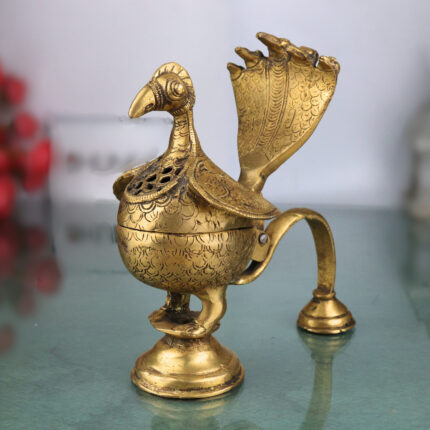 Peacock Dhoopdani Idol