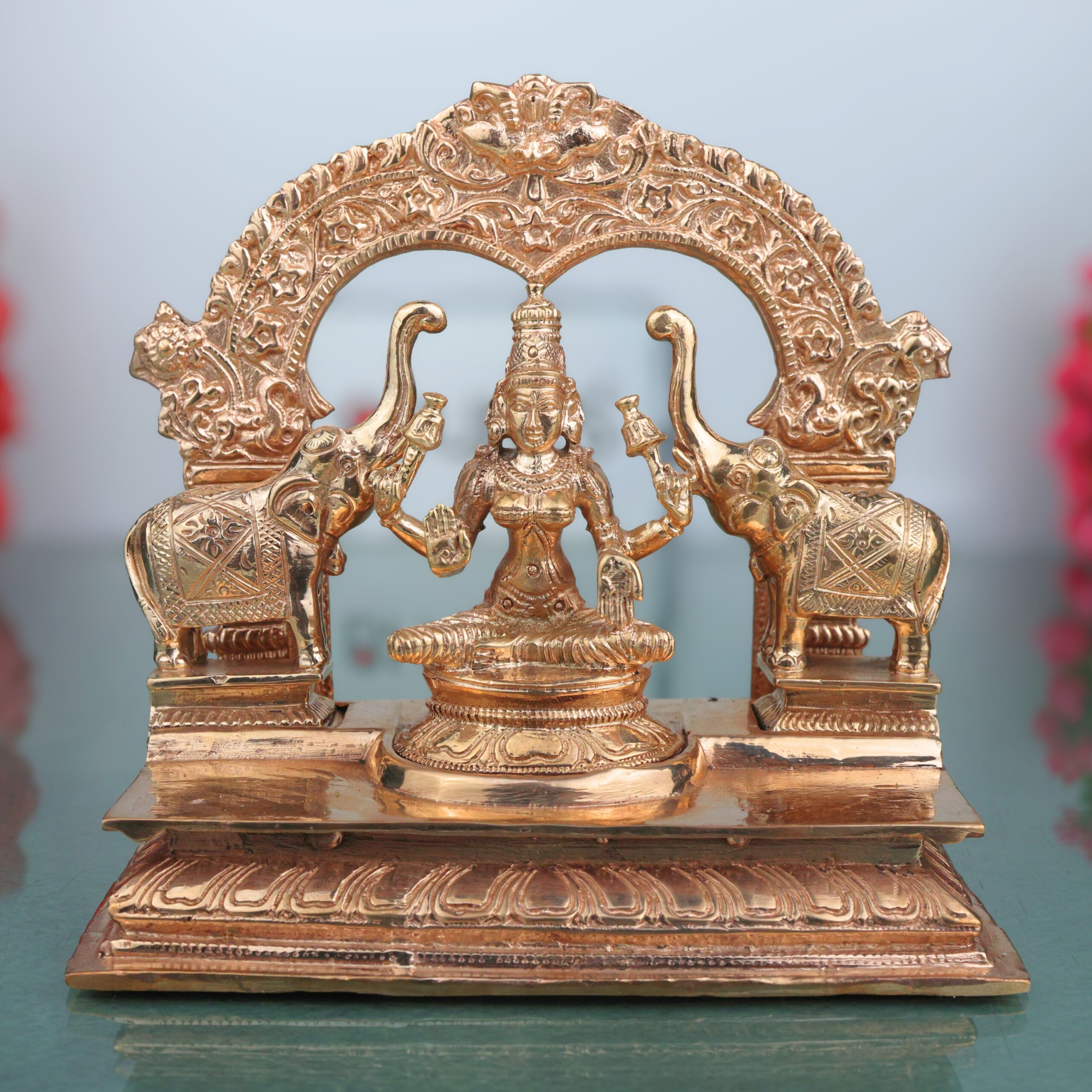 BHU4895A Gaja Lakshmi